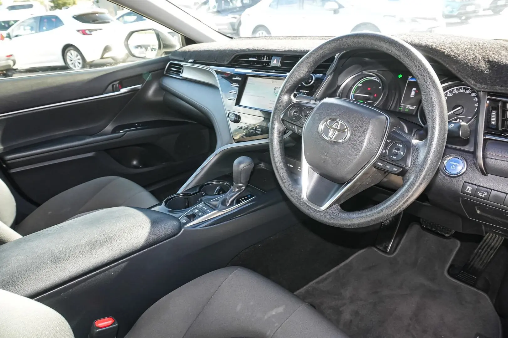 2020 Toyota Camry Gallery Image 15