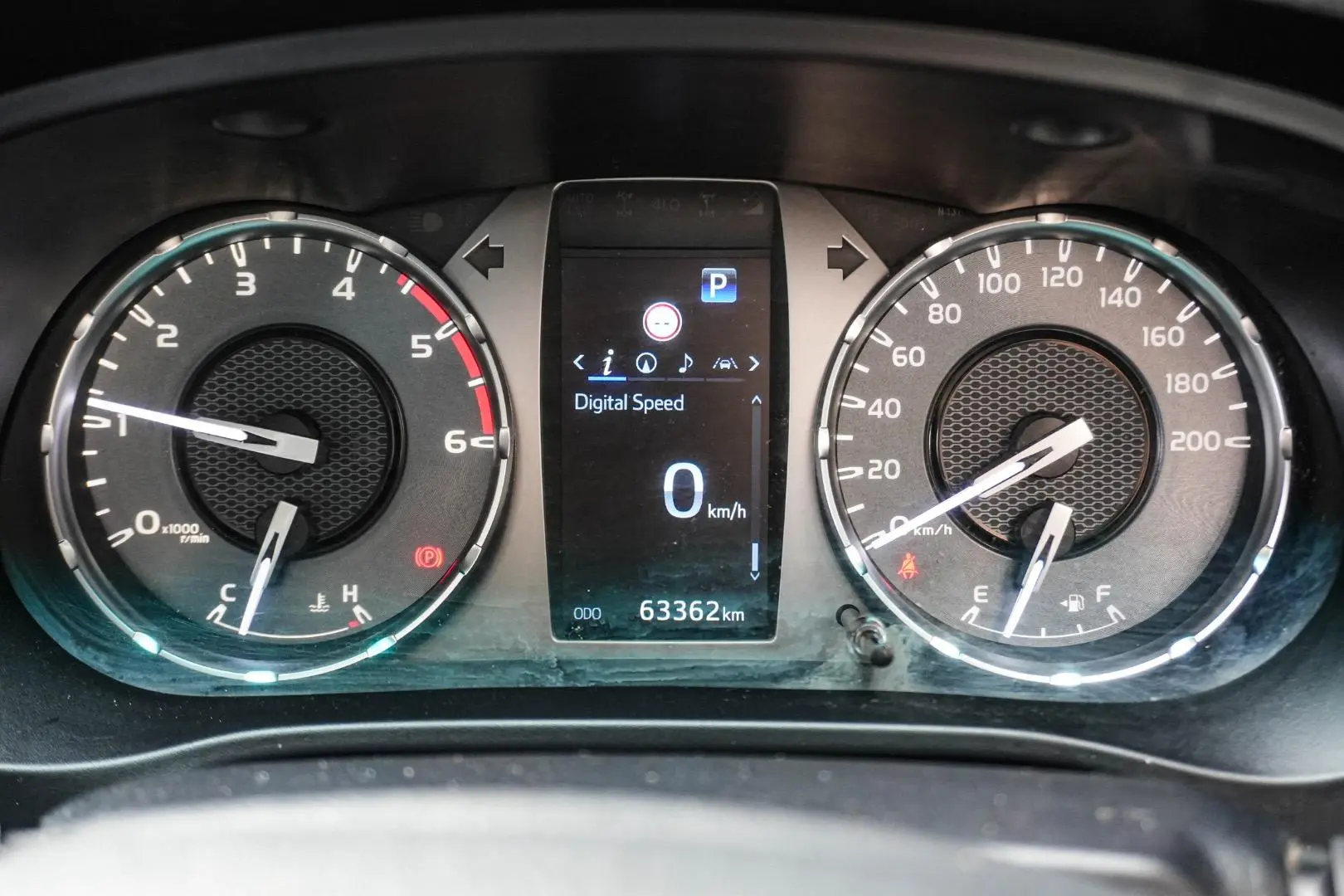 2022 Toyota Hilux Gallery Image 17