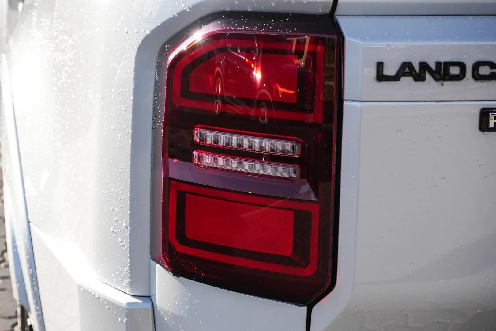 2026 Toyota Landcruiser Prado Gallery Image 14