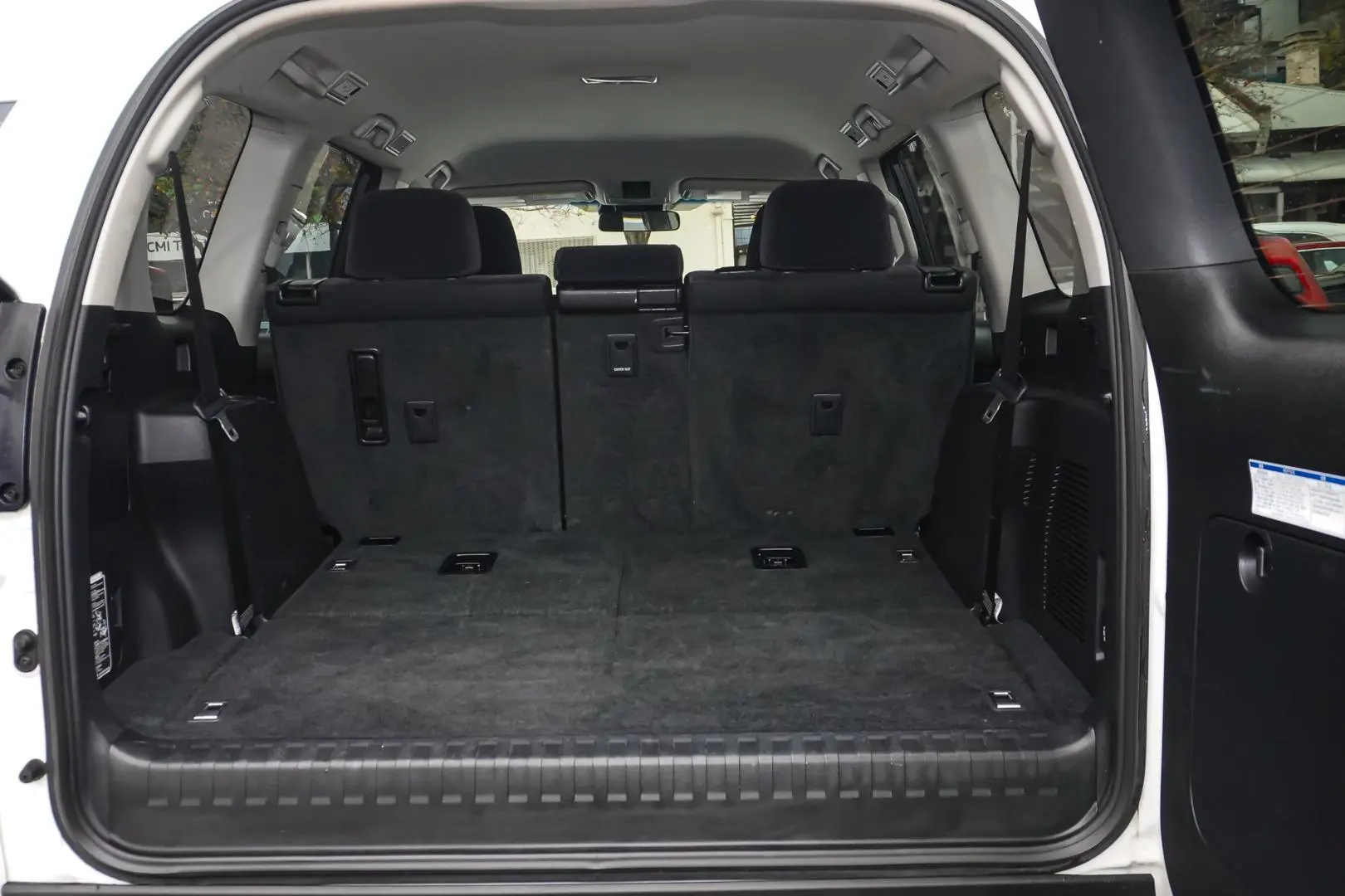 2021 Toyota Landcruiser Prado Gallery Image 9