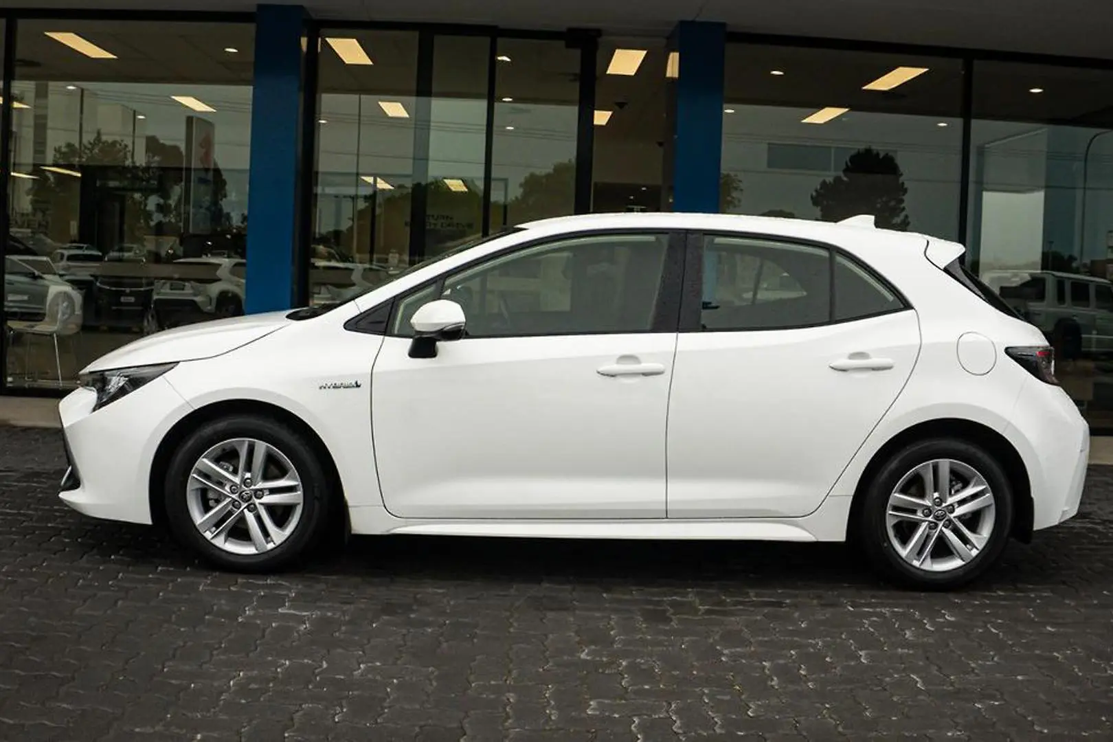 2021 Toyota Corolla Gallery Image 4