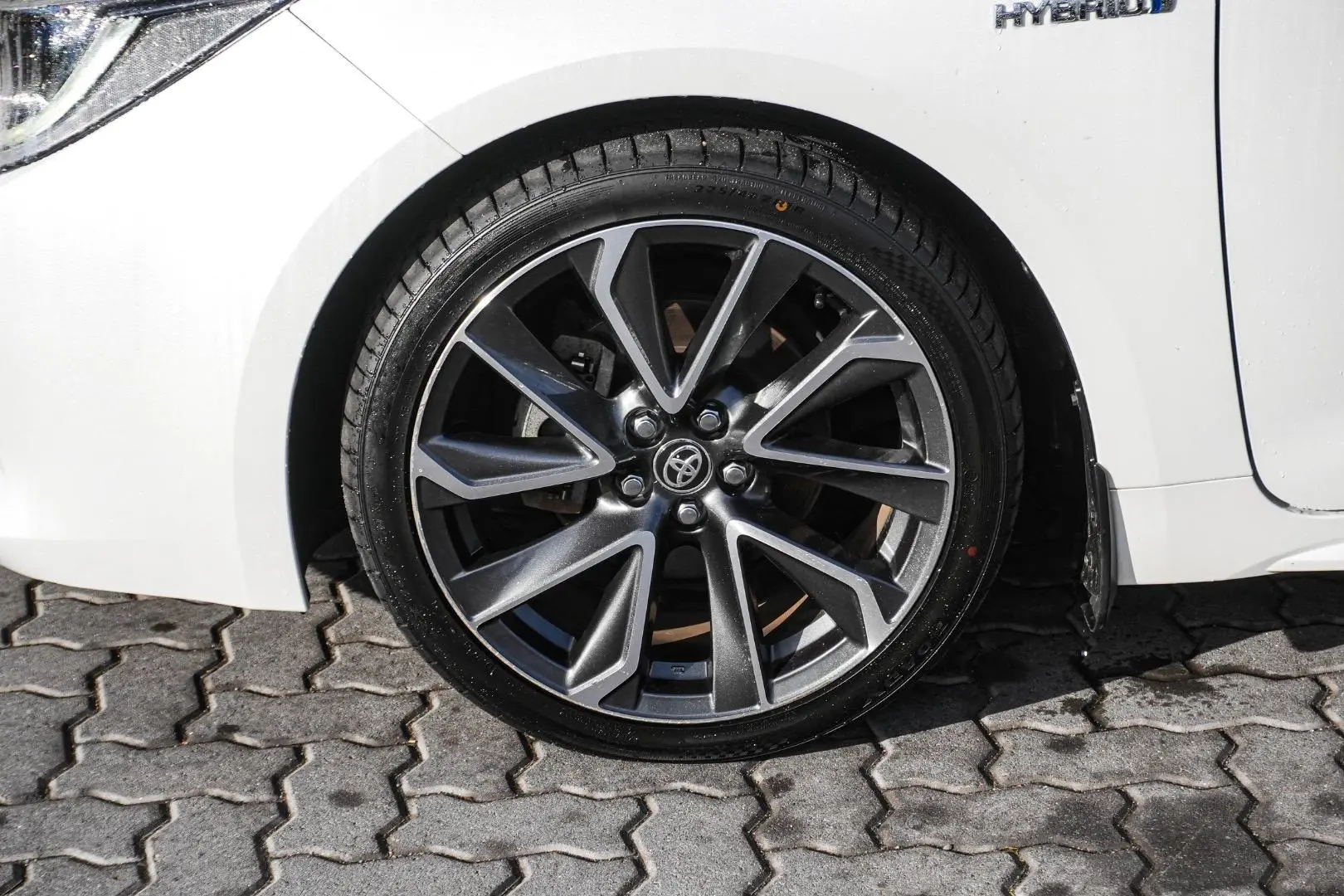 2020 Toyota Corolla Gallery Image 13