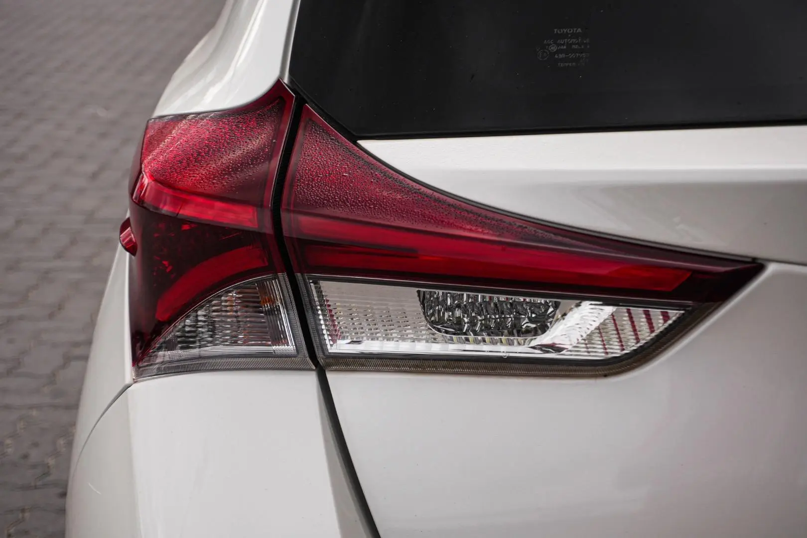2017 Toyota Corolla Gallery Image 14