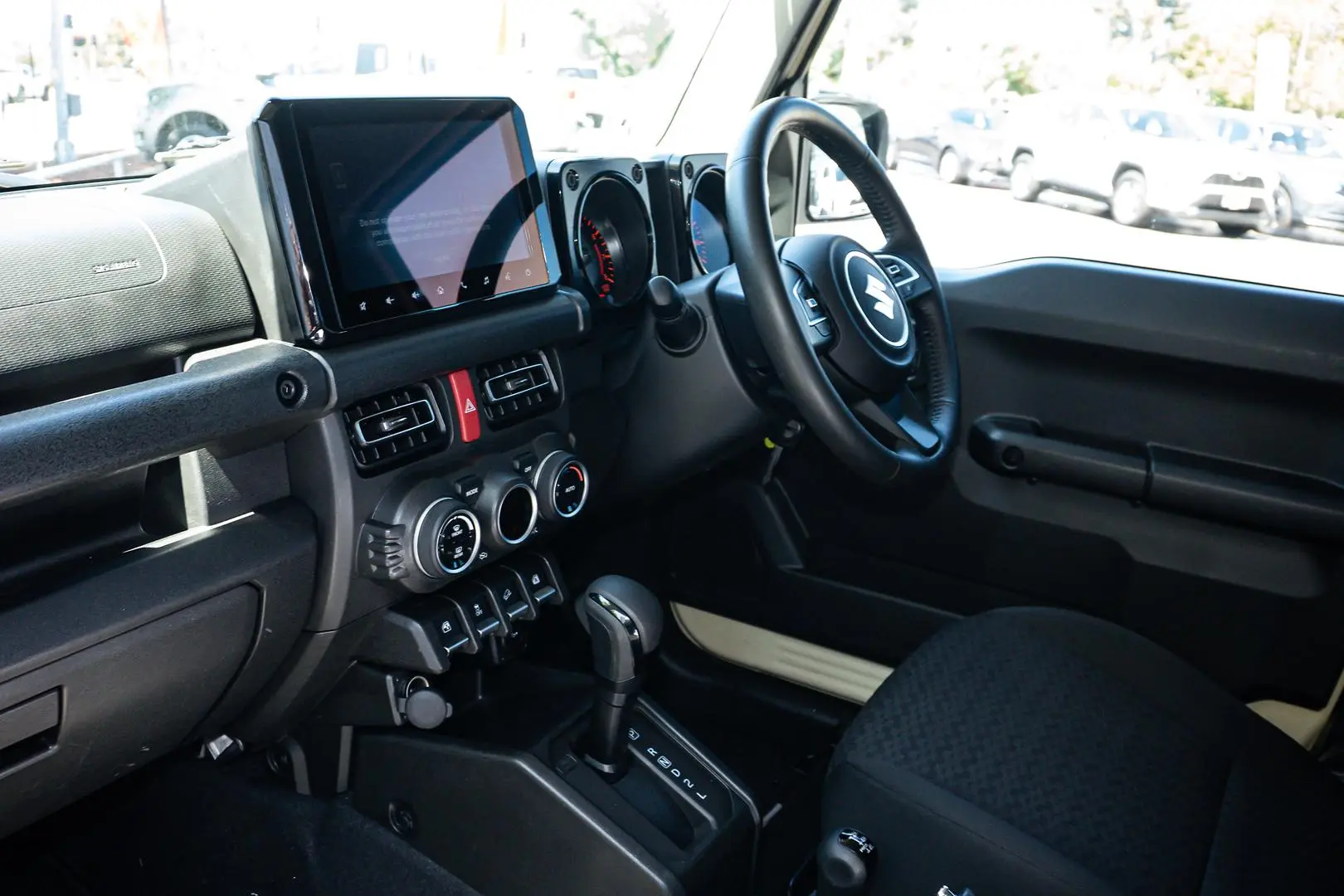 2023 Suzuki Jimny Gallery Image 11