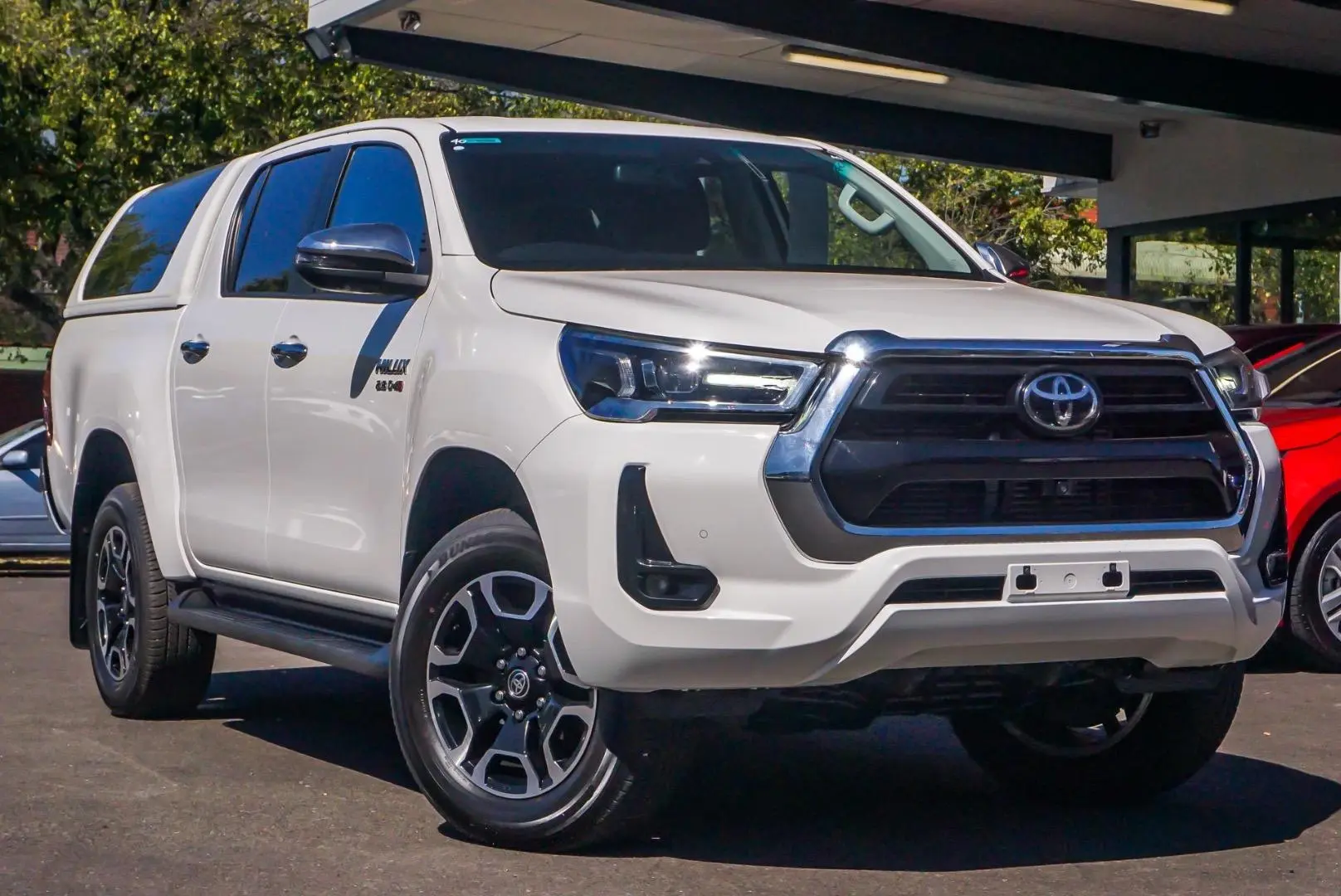 2023 Toyota Hilux Gallery Image 1