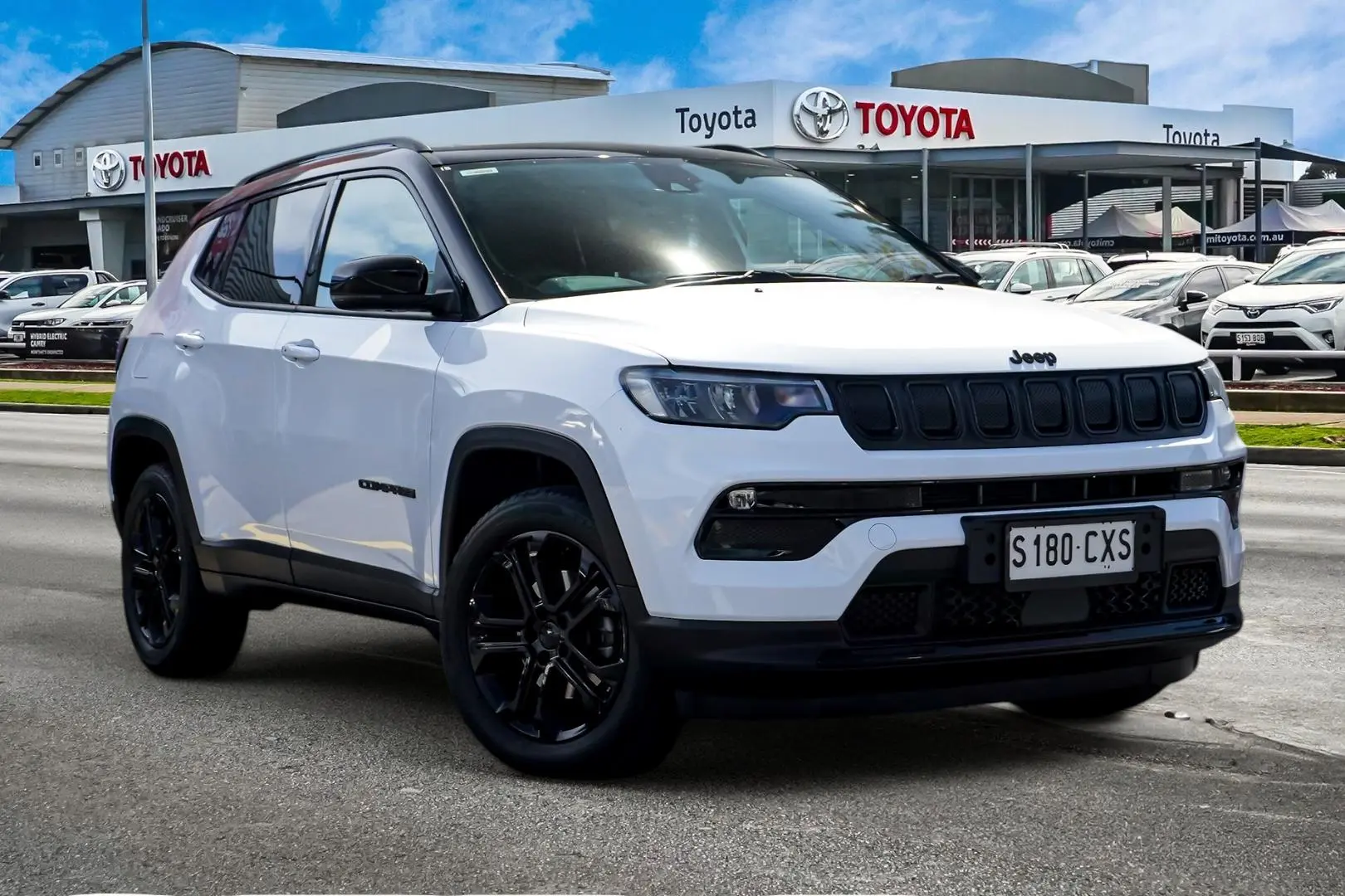2023 Jeep Compass Image