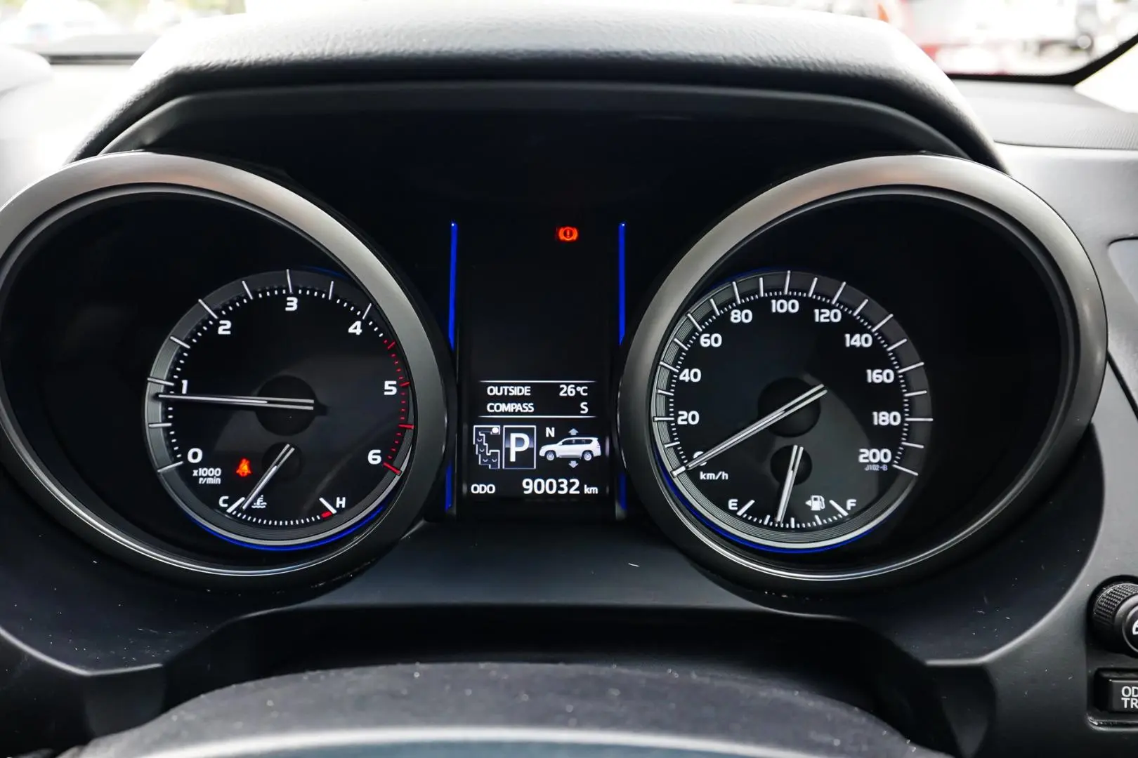 2016 Toyota Landcruiser Prado Gallery Image 20