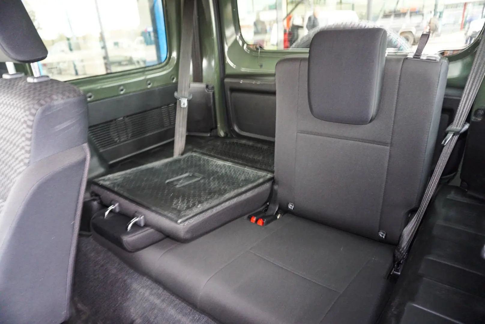2022 Suzuki Jimny Gallery Image 9