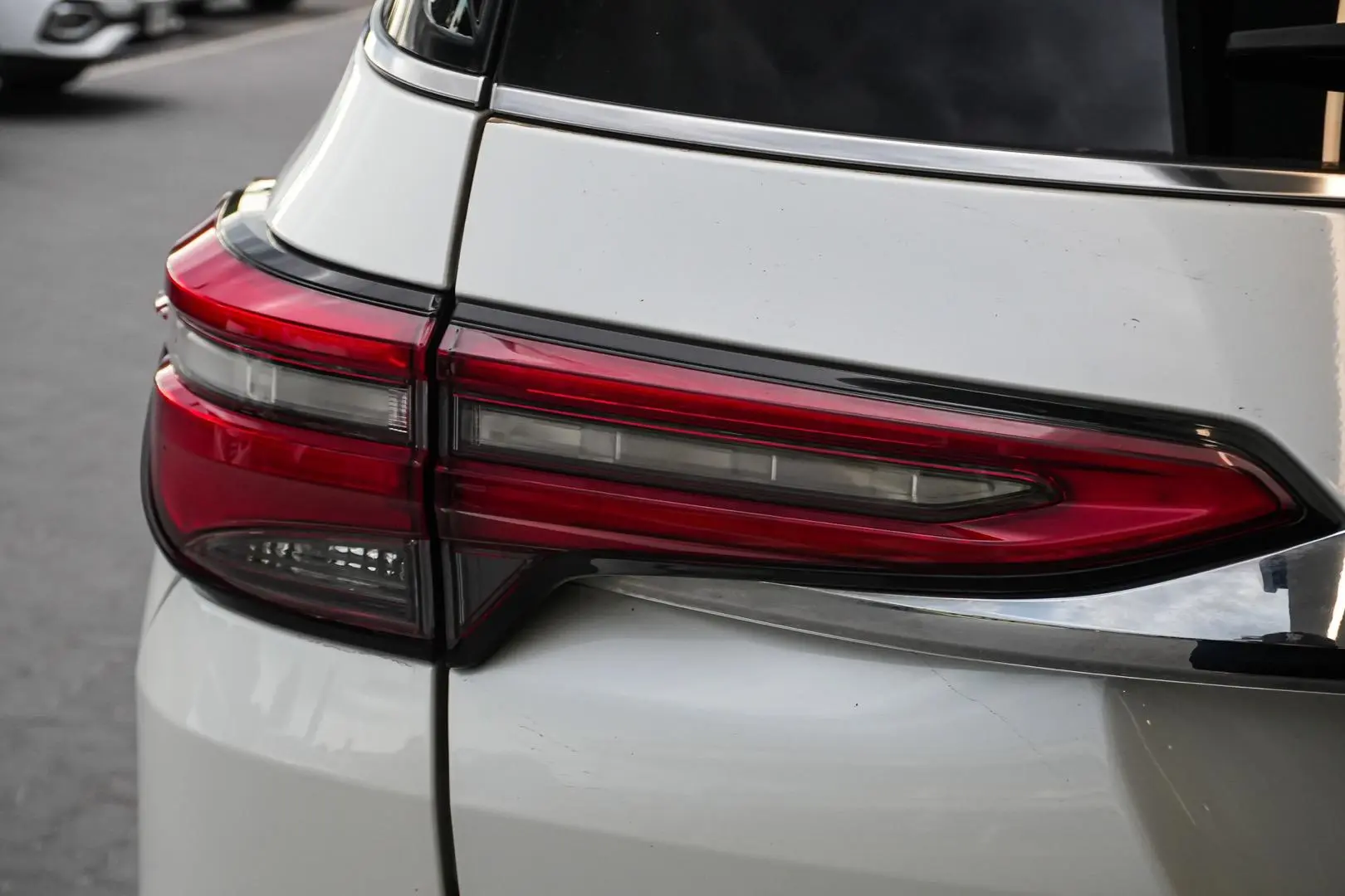 2021 Toyota Fortuner Gallery Image 14