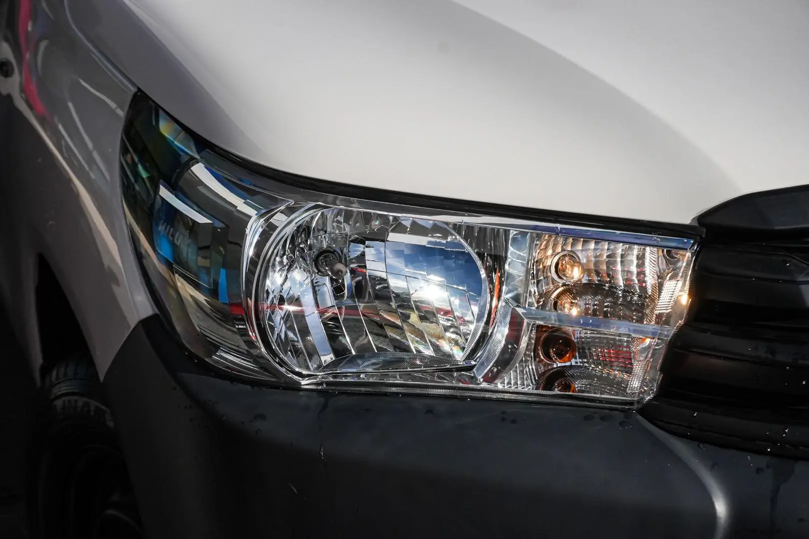 2021 Toyota Hilux Gallery Image 10