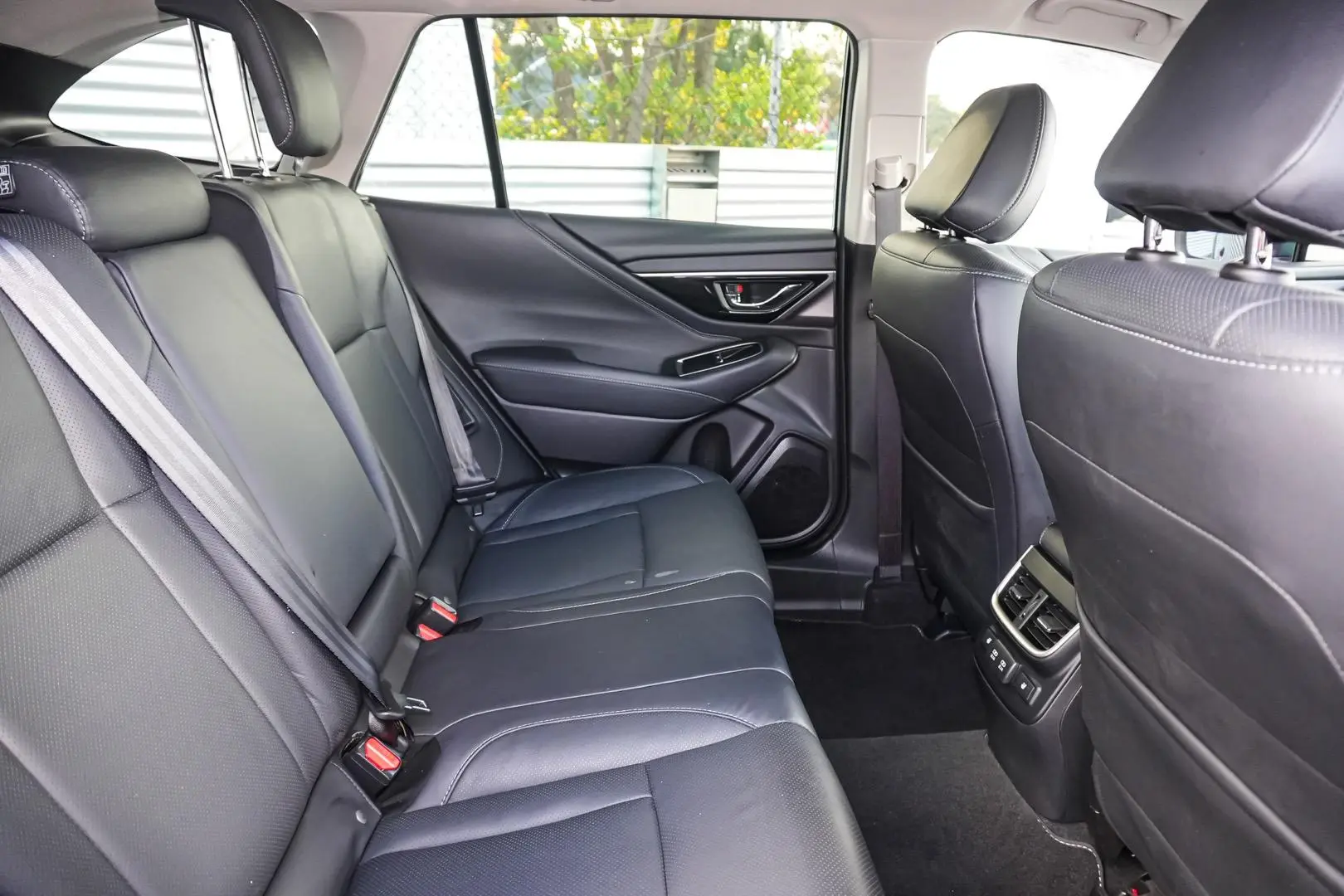 2021 Subaru Outback Gallery Image 15