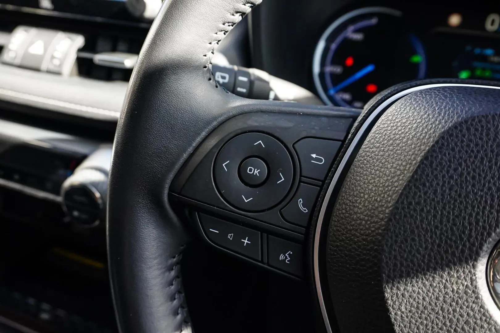 2019 Toyota RAV4 Gallery Image 20