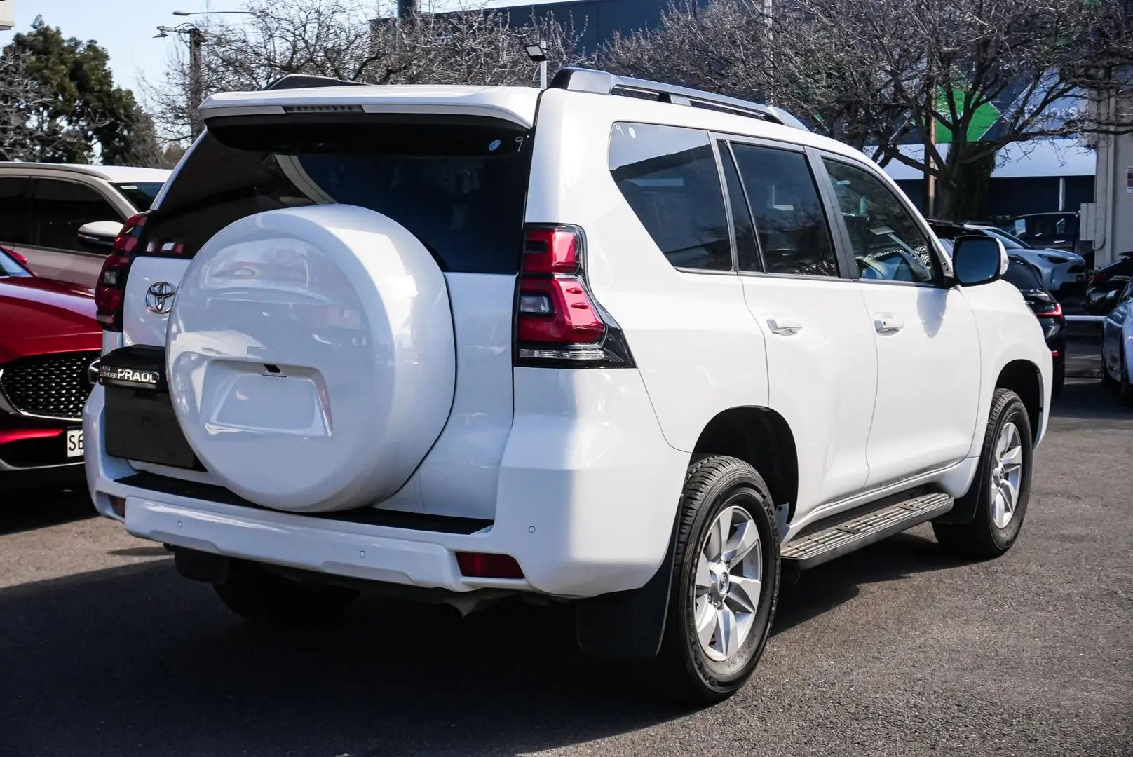 2021 Toyota Landcruiser Prado Gallery Image 3