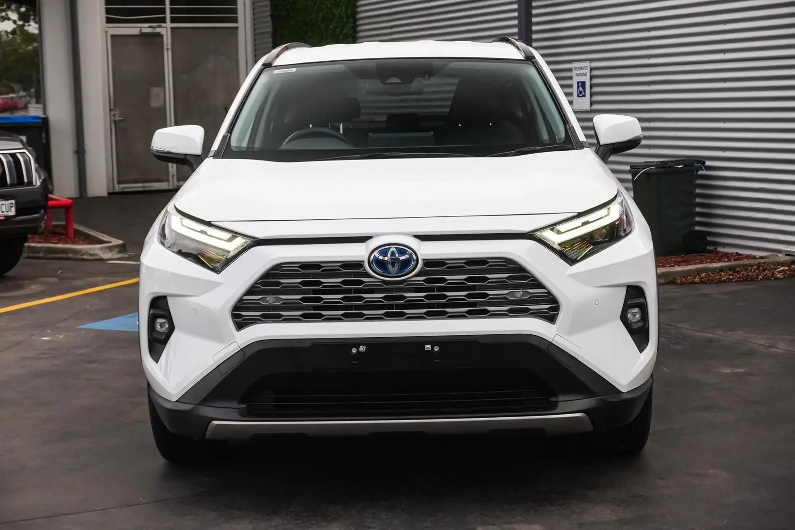 2022 Toyota RAV4 Gallery Image 5