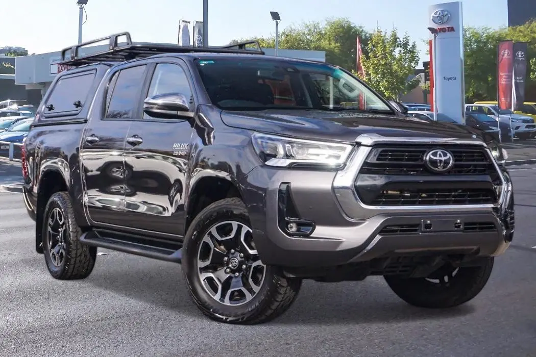 2022 Toyota Hilux Gallery Image 1