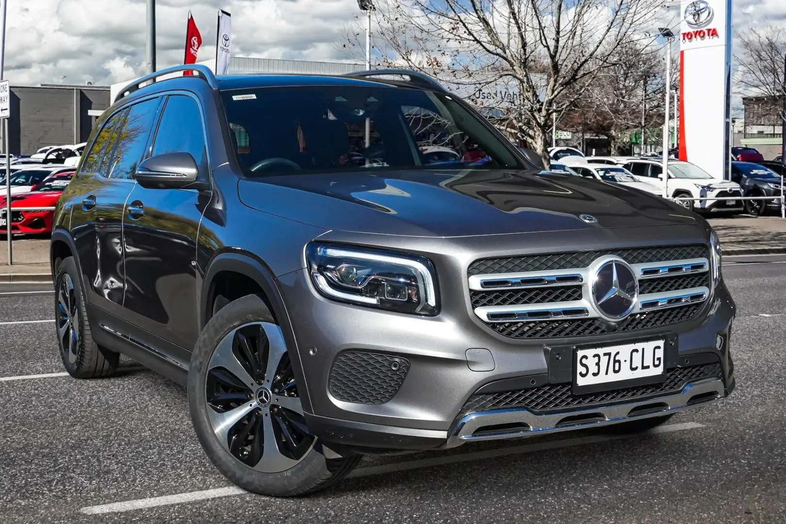 2021 Mercedes-Benz GLB-Class Image