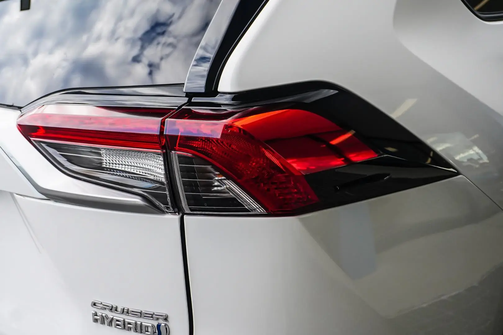 2024 Toyota RAV4 Gallery Image 14