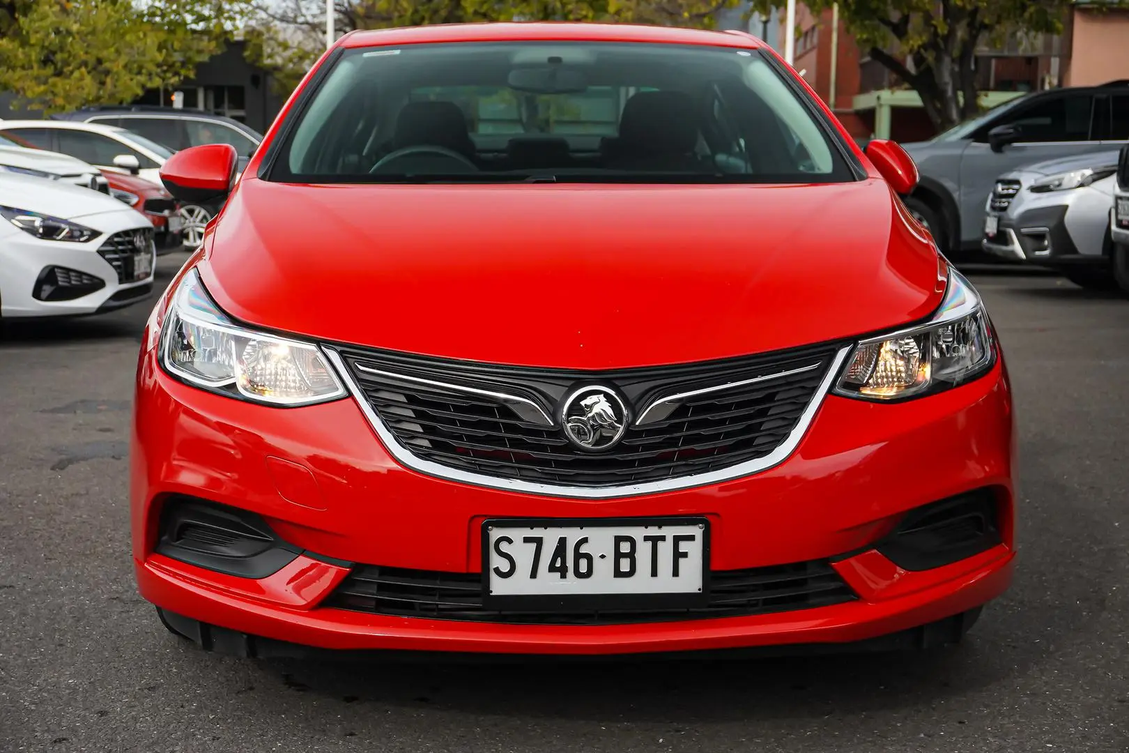 2017 Holden Astra Gallery Image 4