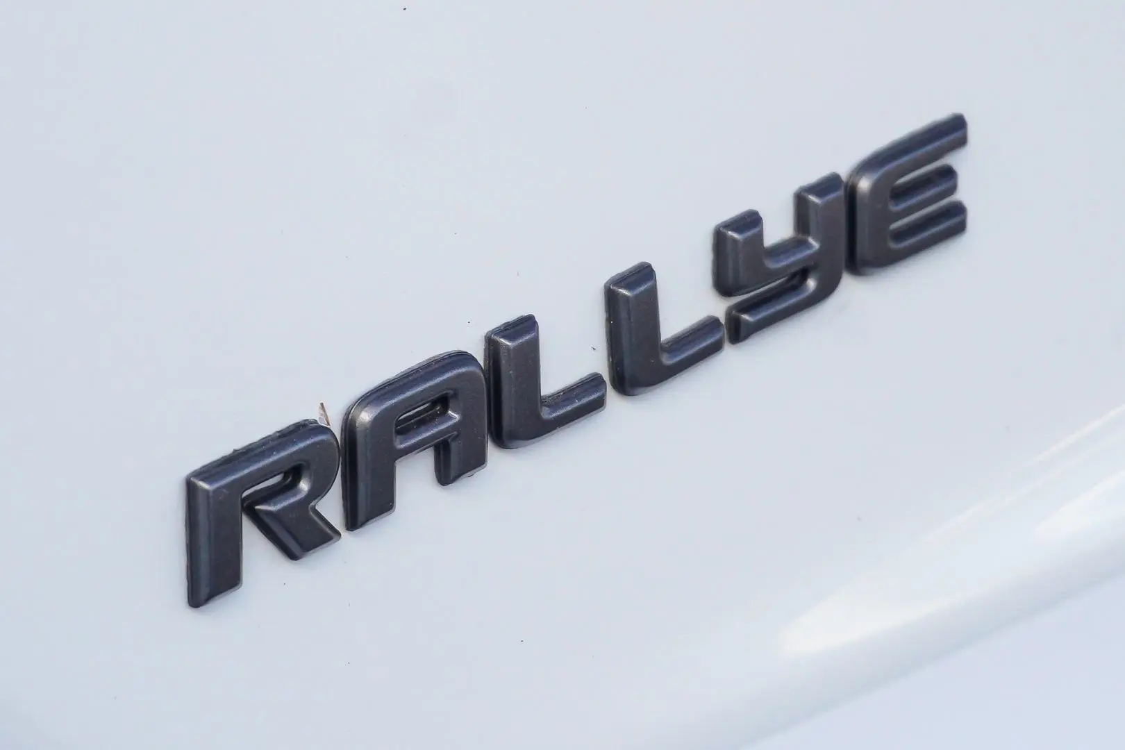 2022 Toyota Yaris Gallery Image 16