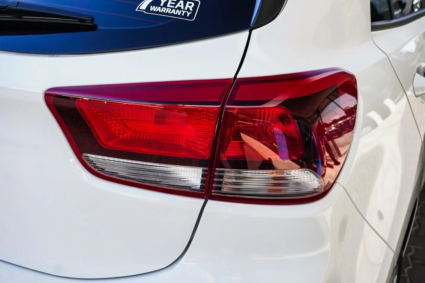 2020 Kia Rio Gallery Image 13