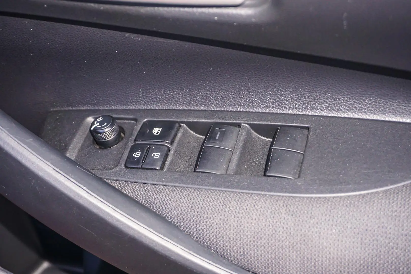 2023 Toyota Corolla Gallery Image 19
