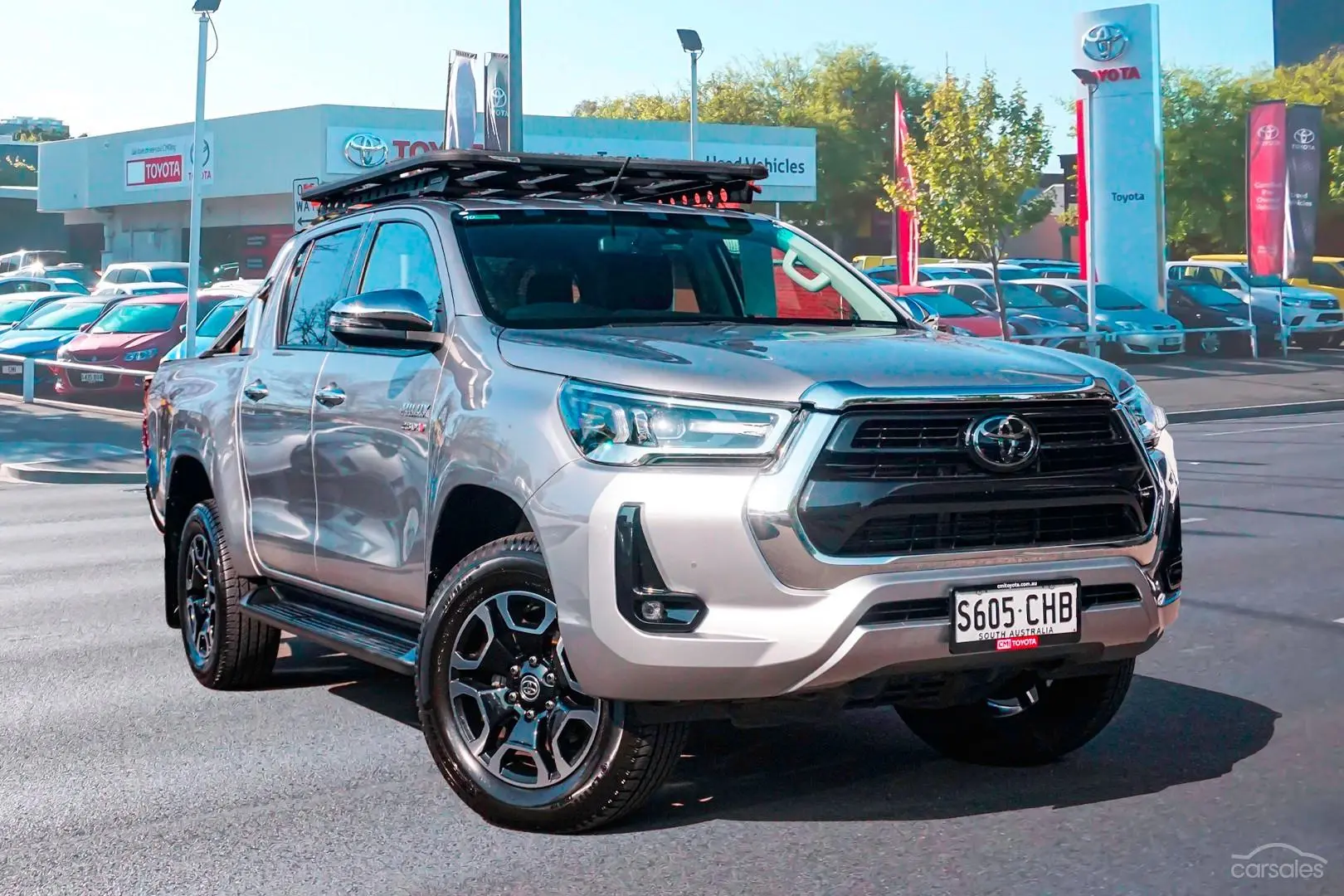 2020 Toyota Hilux Image 1