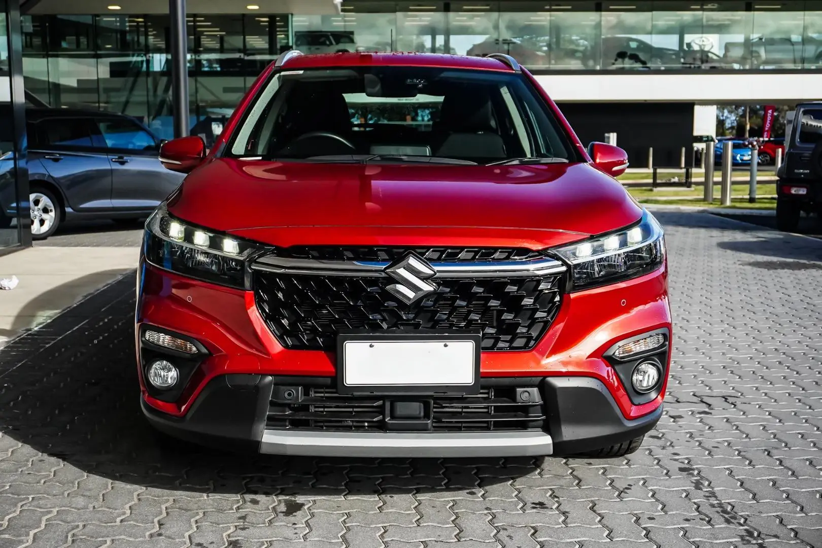 2023 Suzuki S-Cross Gallery Image 5
