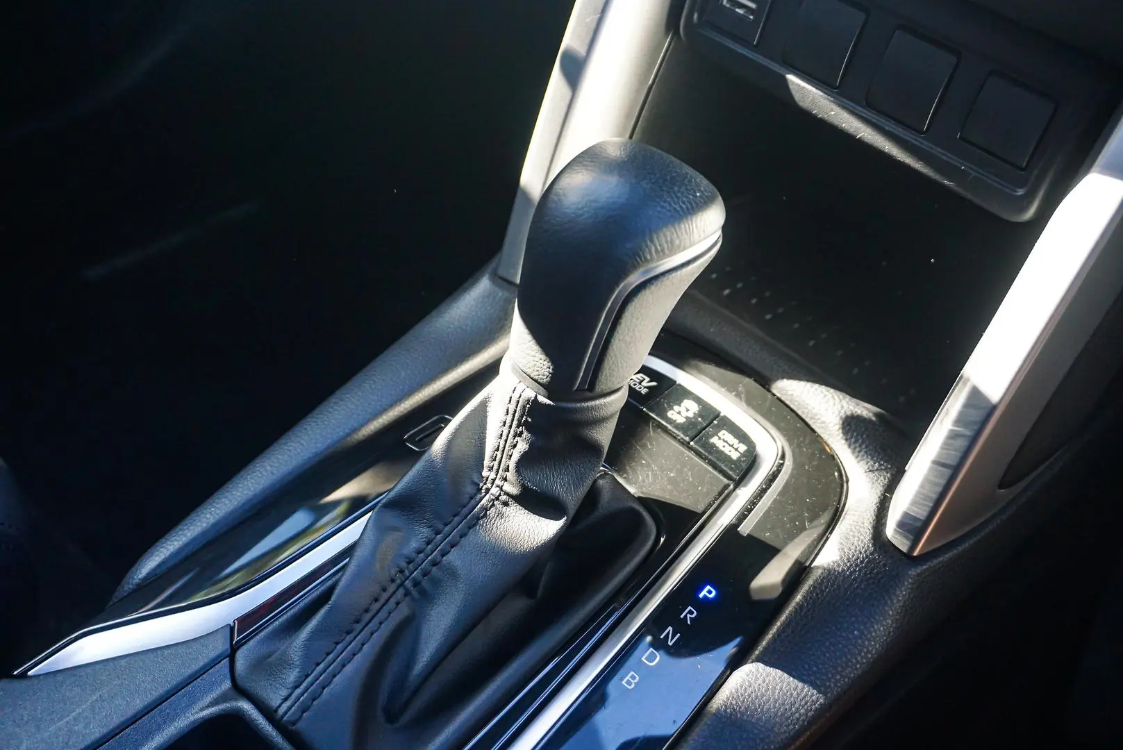 2023 Toyota Corolla Cross Gallery Image 17