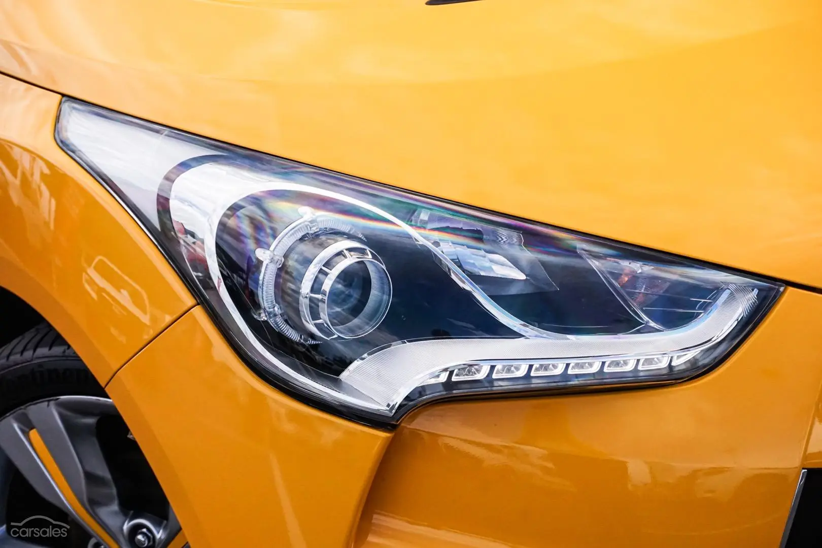 2013 Hyundai Veloster Image 11