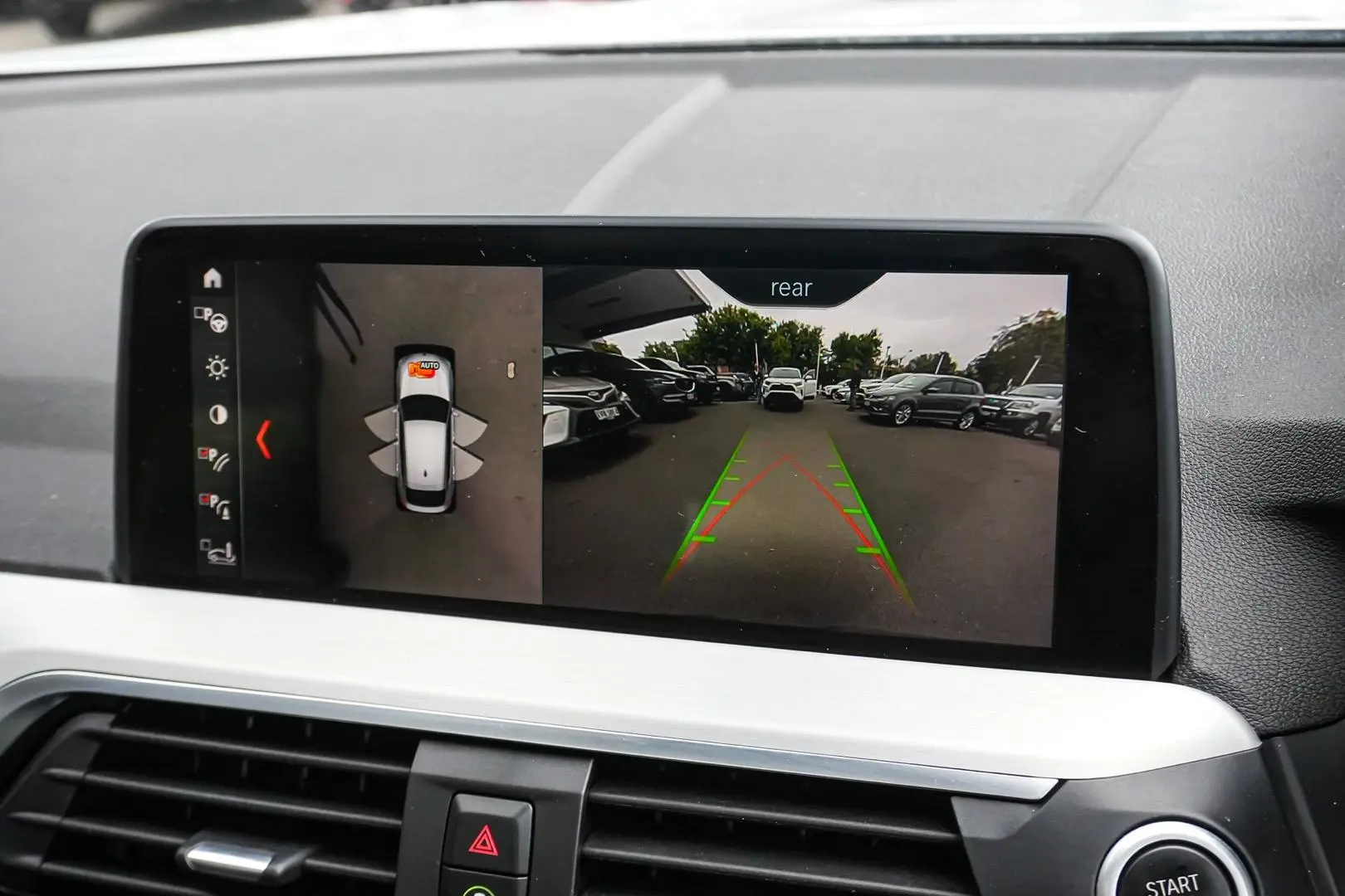 2019 BMW X4 Gallery Image 22