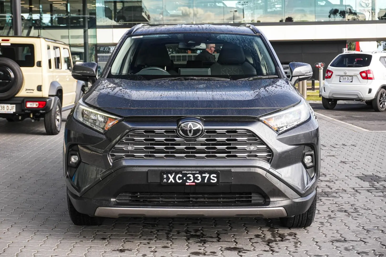 2022 Toyota RAV4 Gallery Image 5