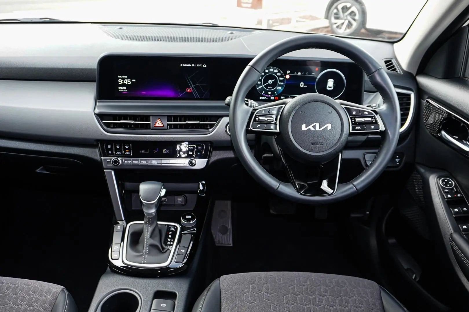 2024 Kia Seltos Gallery Image 8