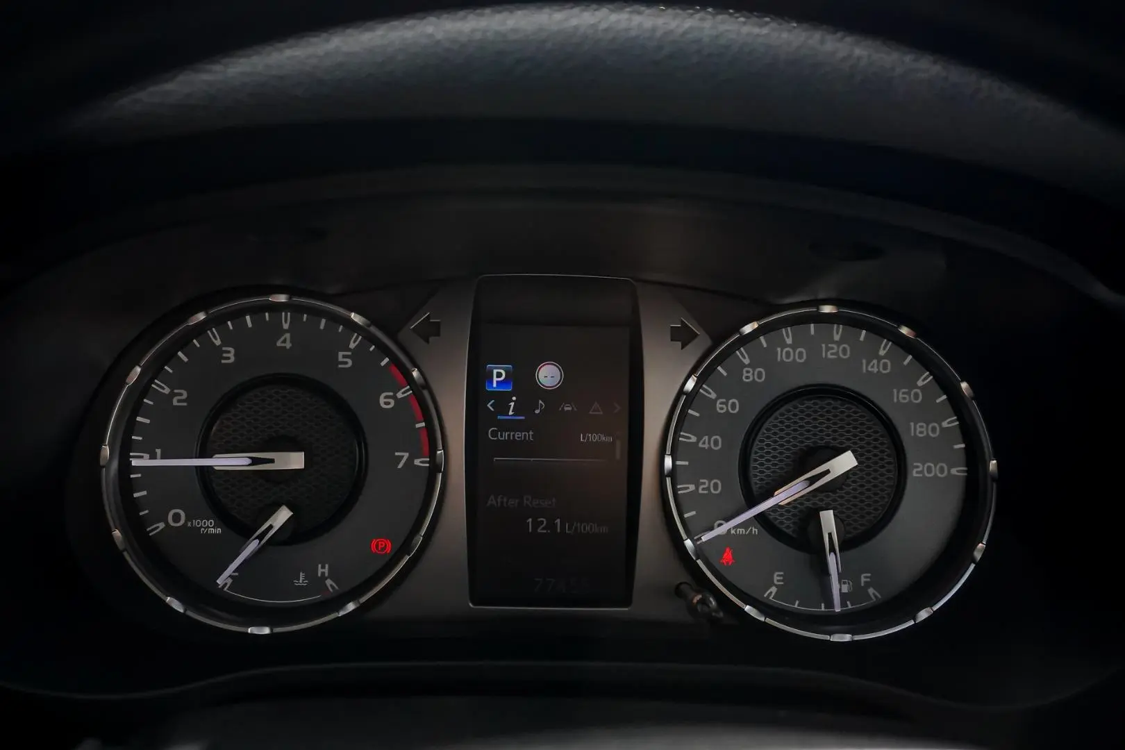 2021 Toyota Hilux Gallery Image 13