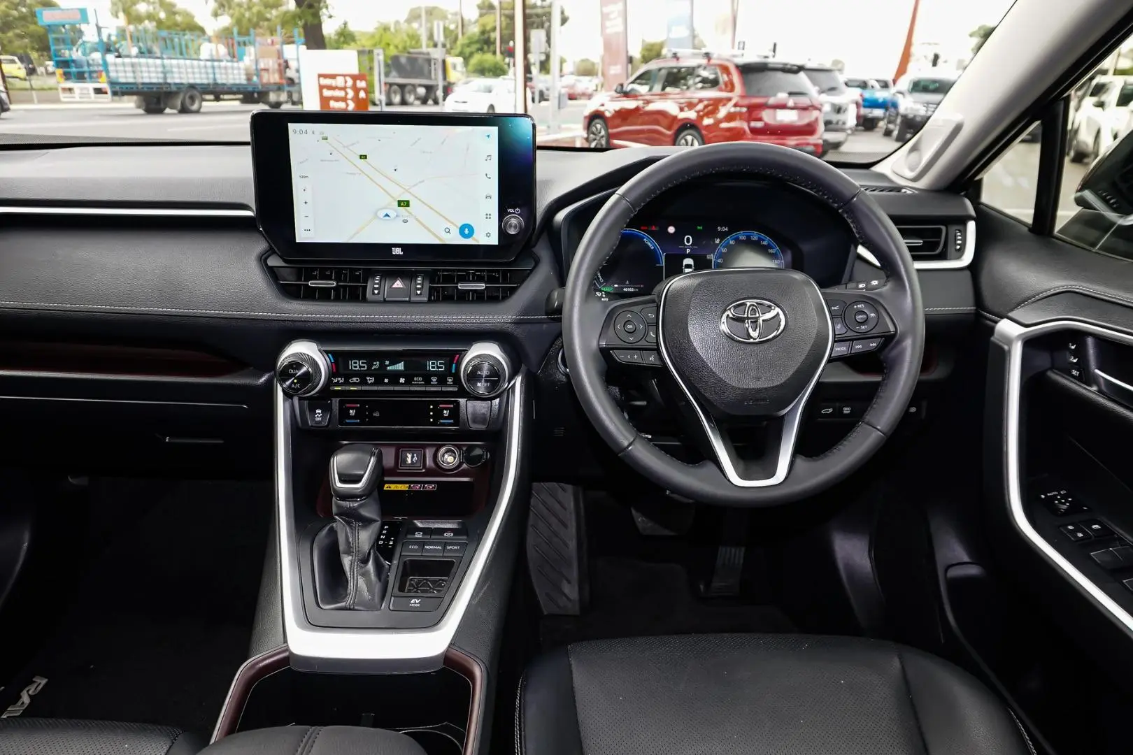 2023 Toyota RAV4 Gallery Image 9