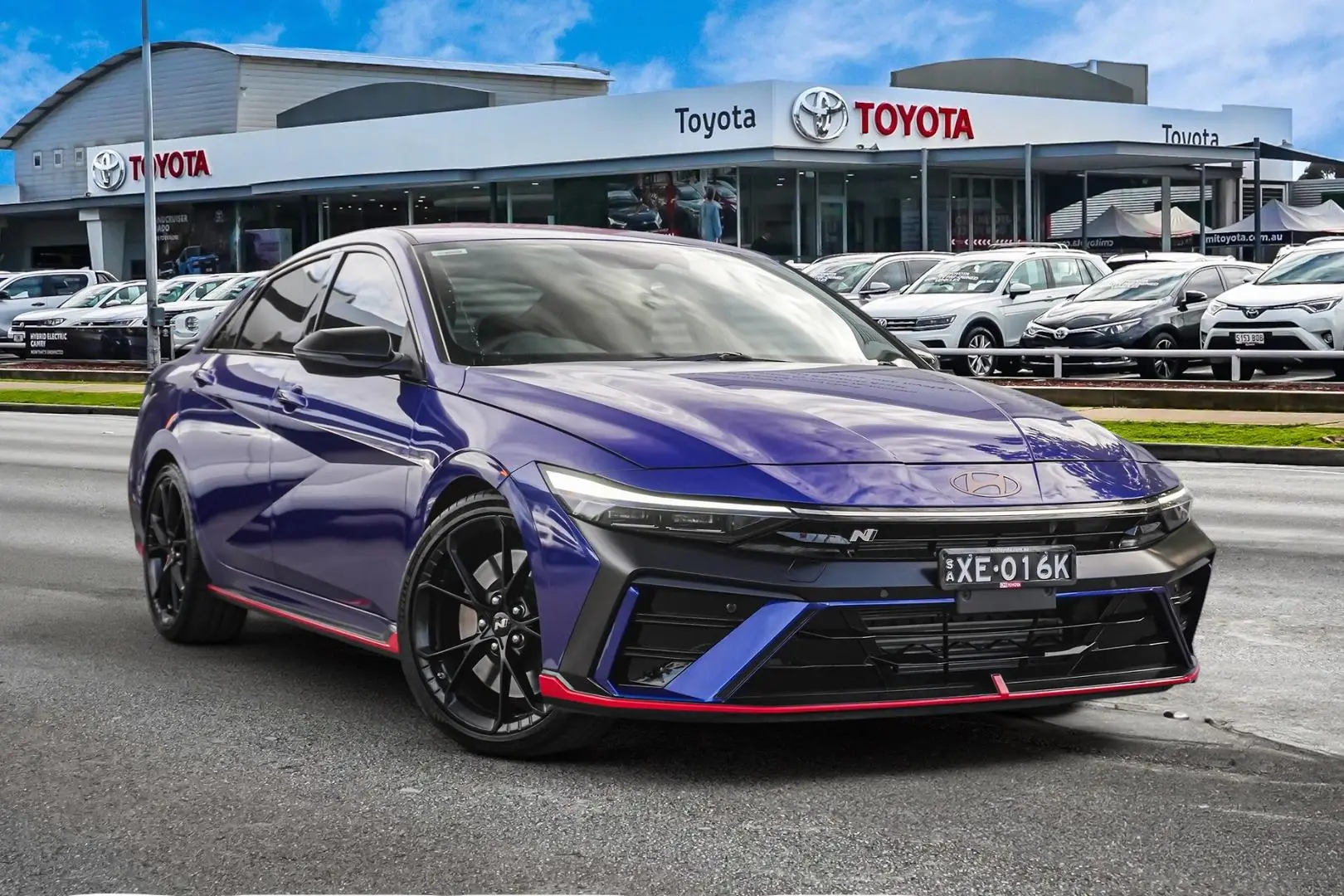 2024 Hyundai i30 Gallery Image 1