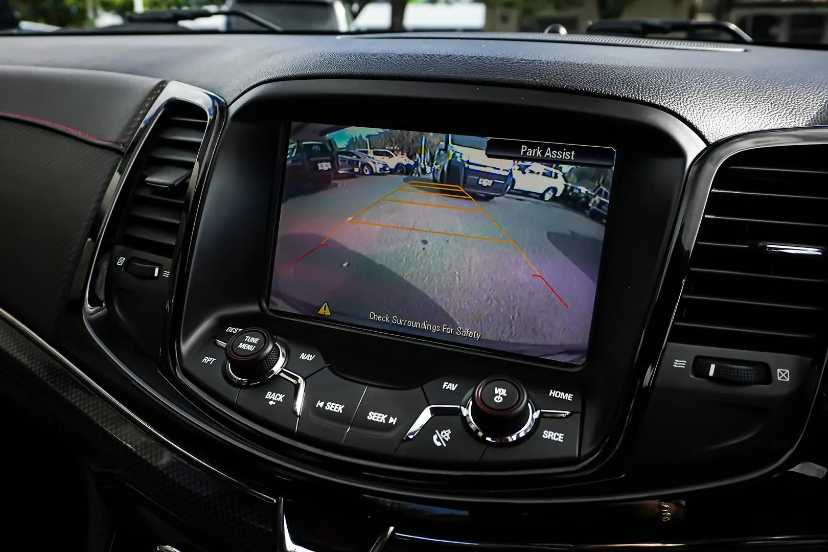 2016 Holden Commodore Gallery Image 24