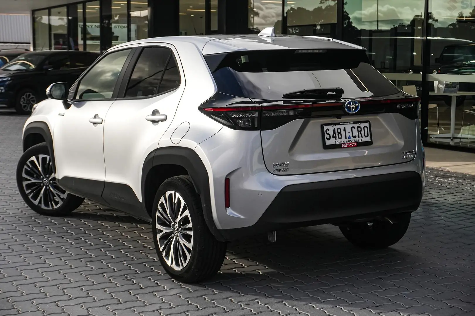 2022 Toyota Yaris Cross Gallery Image 3