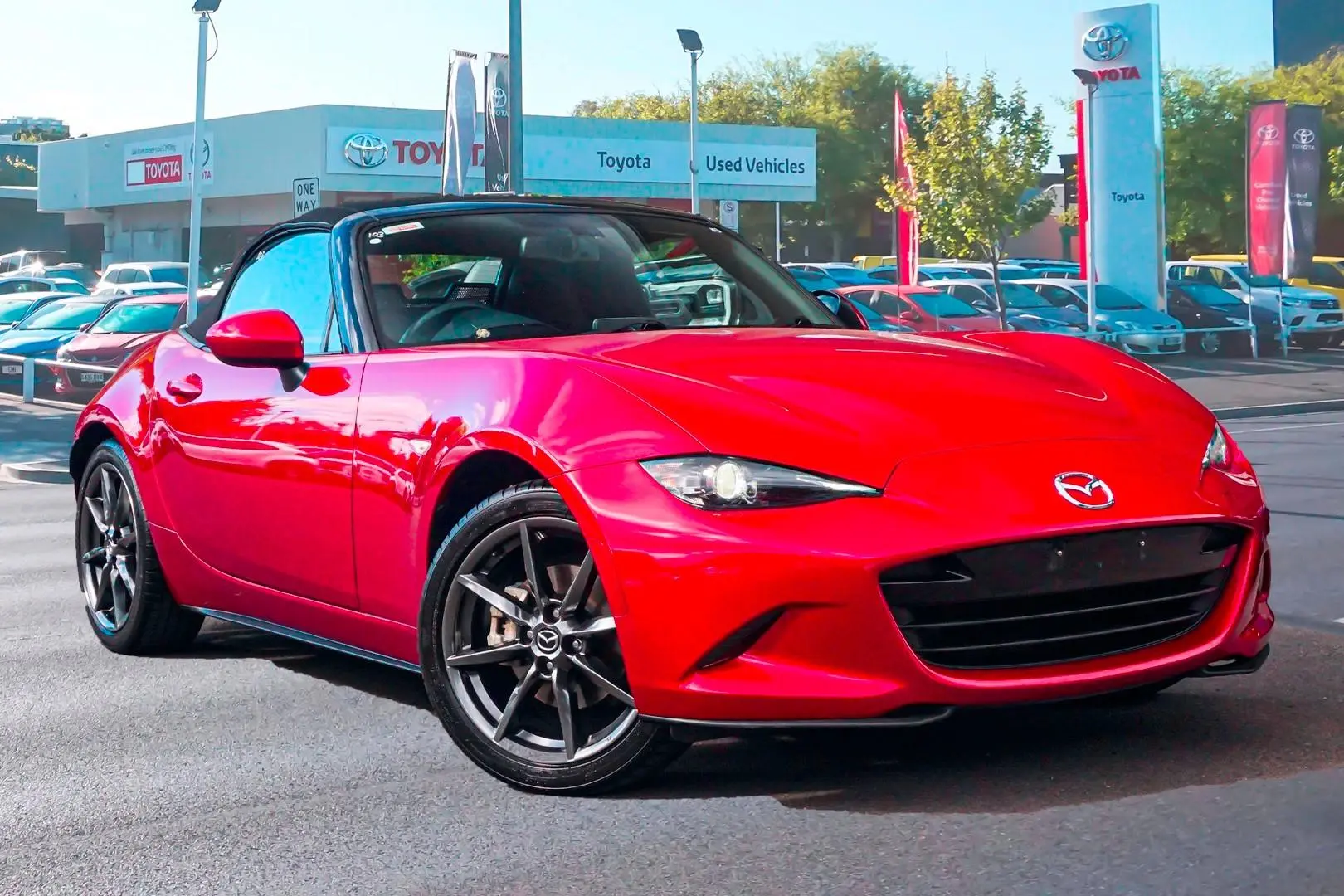 2016 Mazda Mx-5 Gallery Image 1