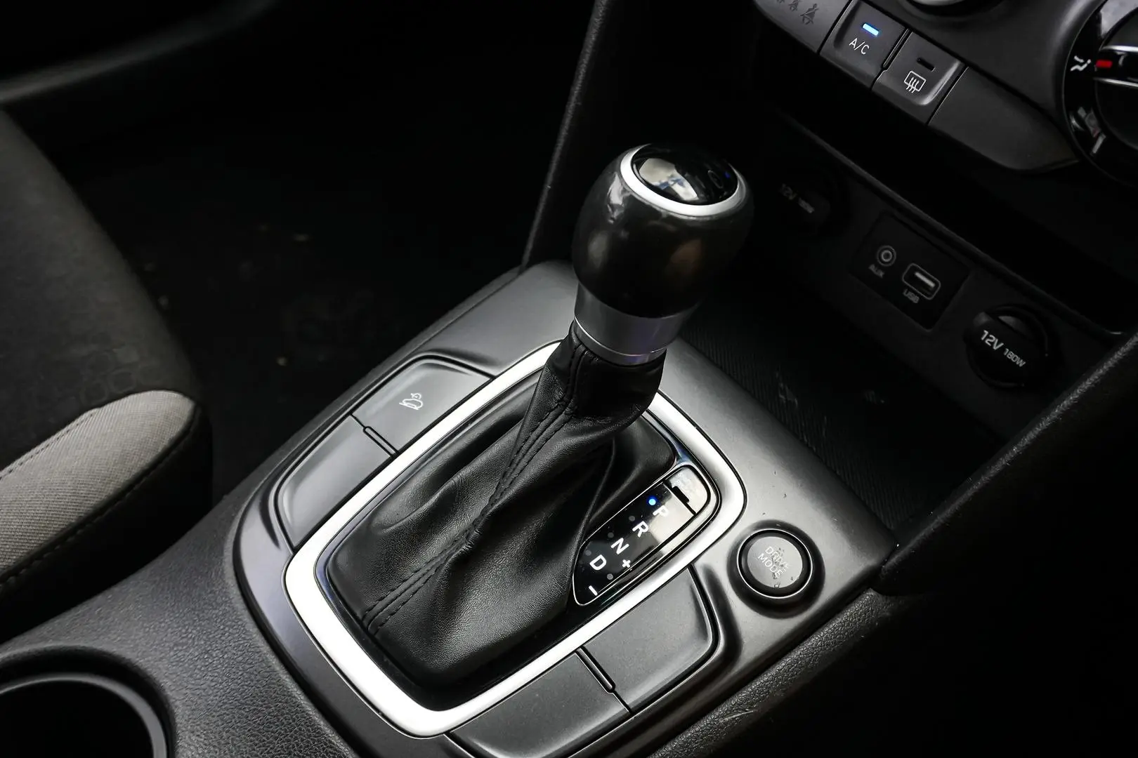 2018 Hyundai Kona Gallery Image 17