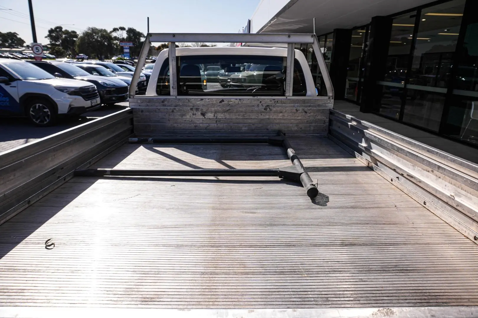 2022 Toyota Hilux Gallery Image 12
