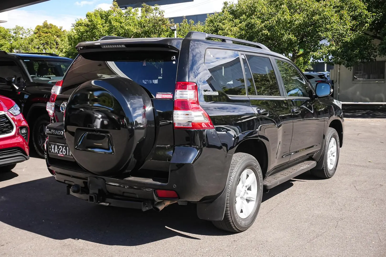 2016 Toyota Landcruiser Prado Gallery Image 3