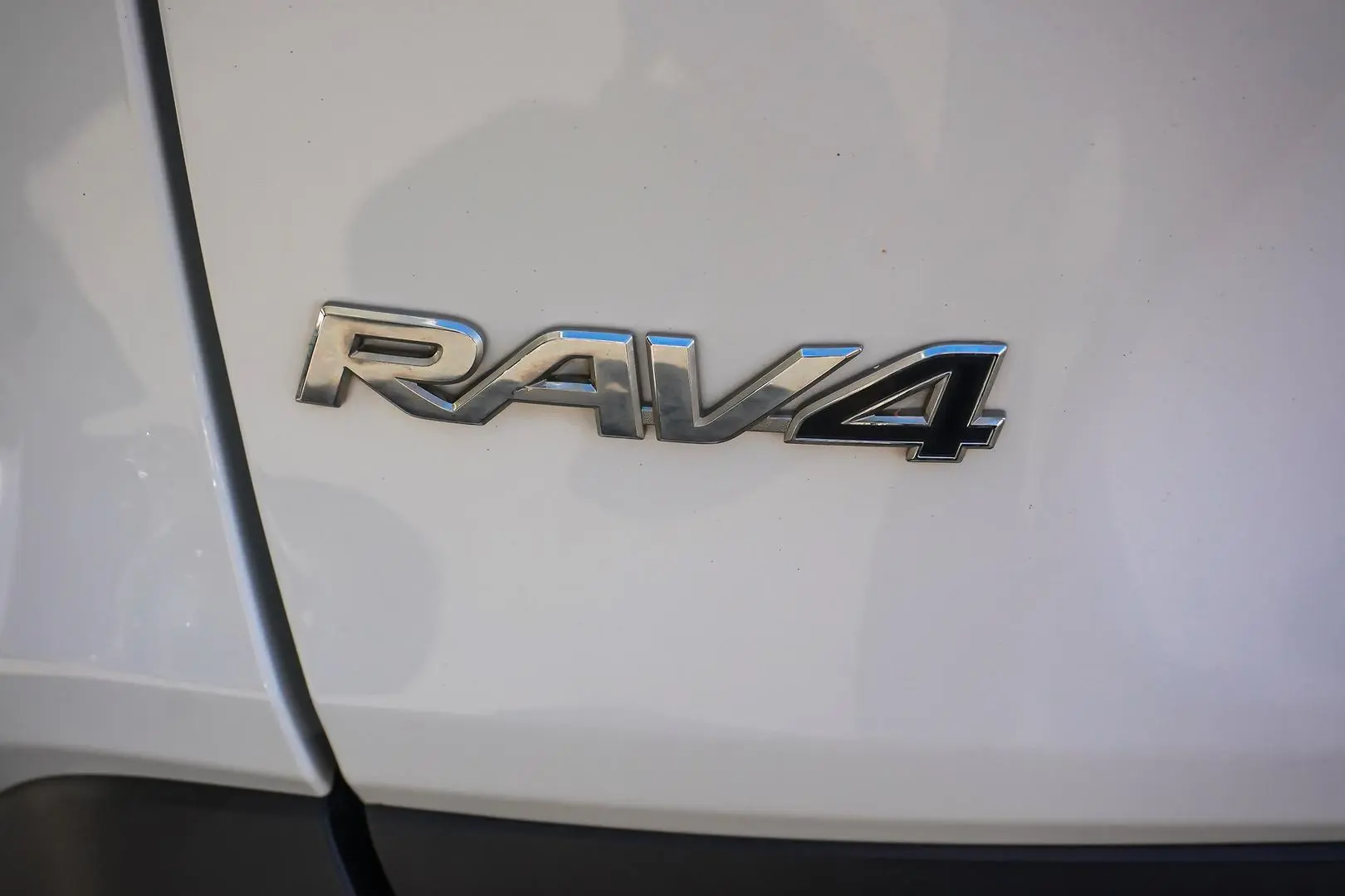 2021 Toyota RAV4 Gallery Image 16