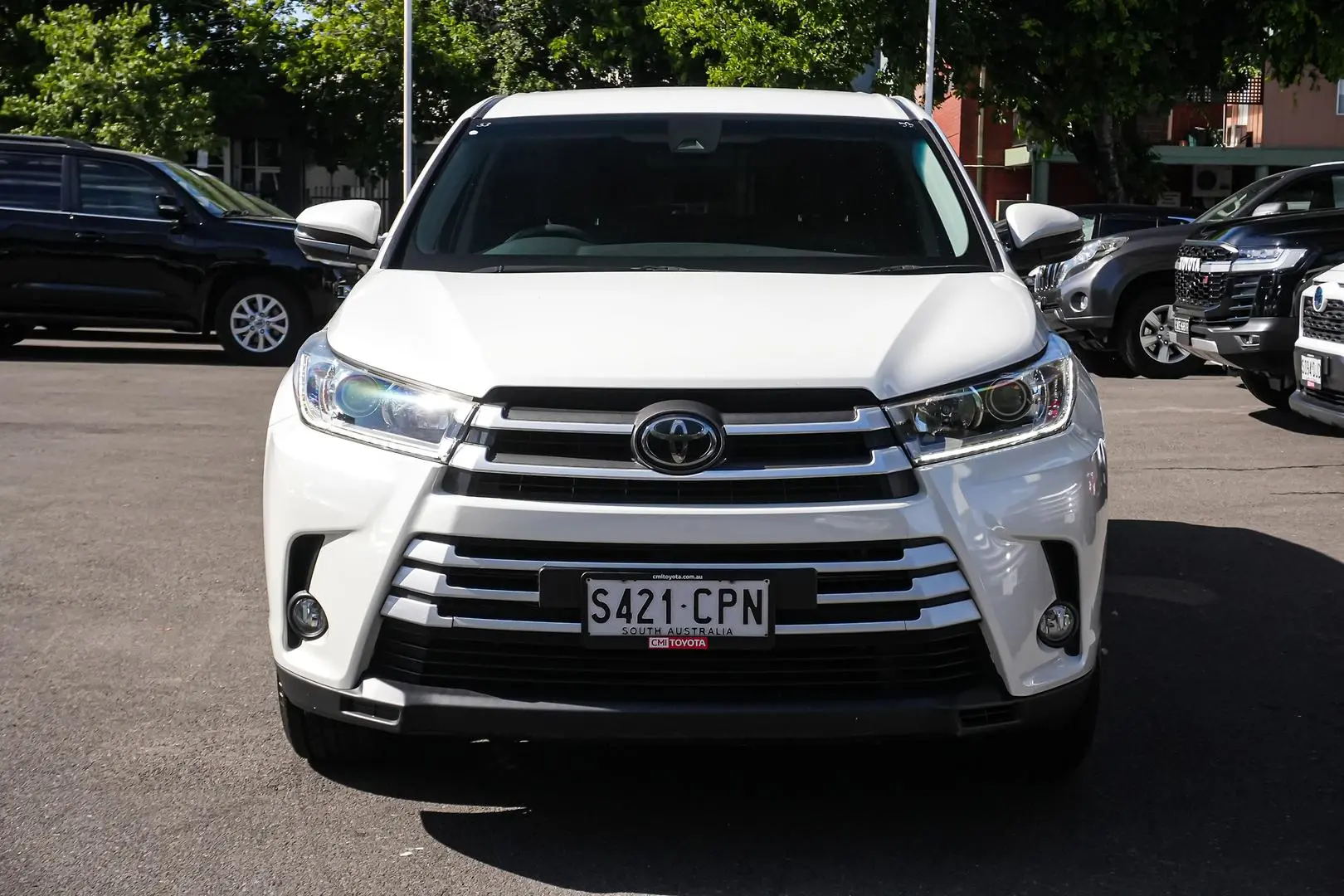 2019 Toyota Kluger Gallery Image 5