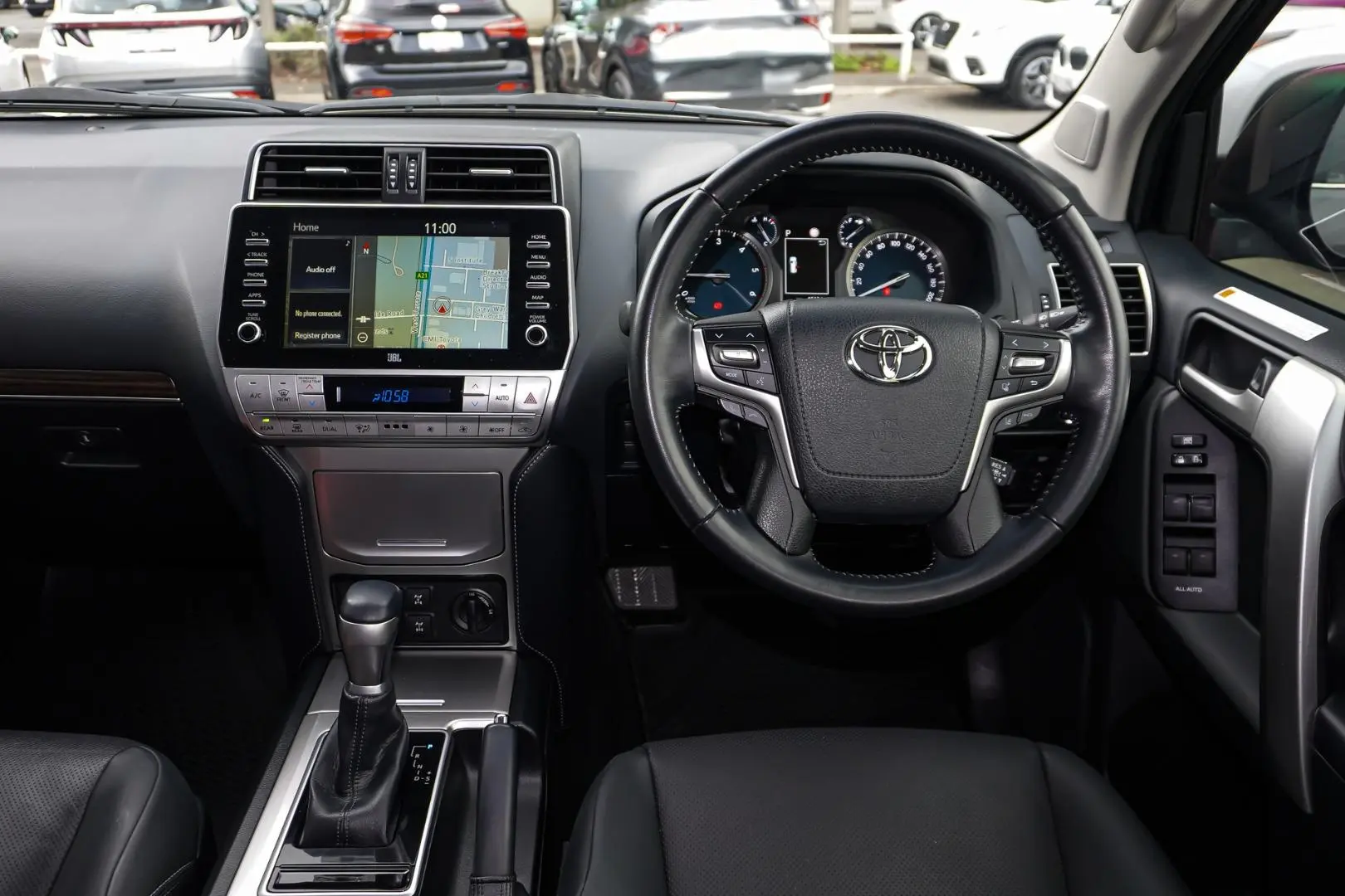 2022 Toyota Landcruiser Prado Gallery Image 8
