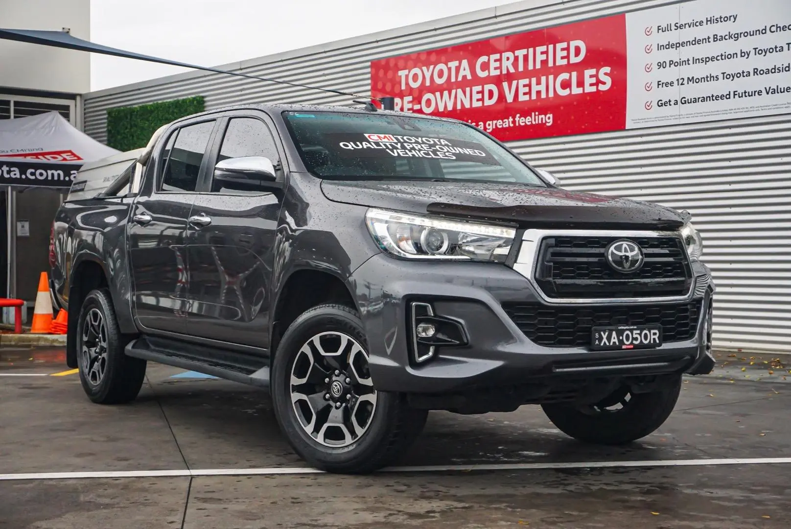 2019 Toyota Hilux Gallery Image 1