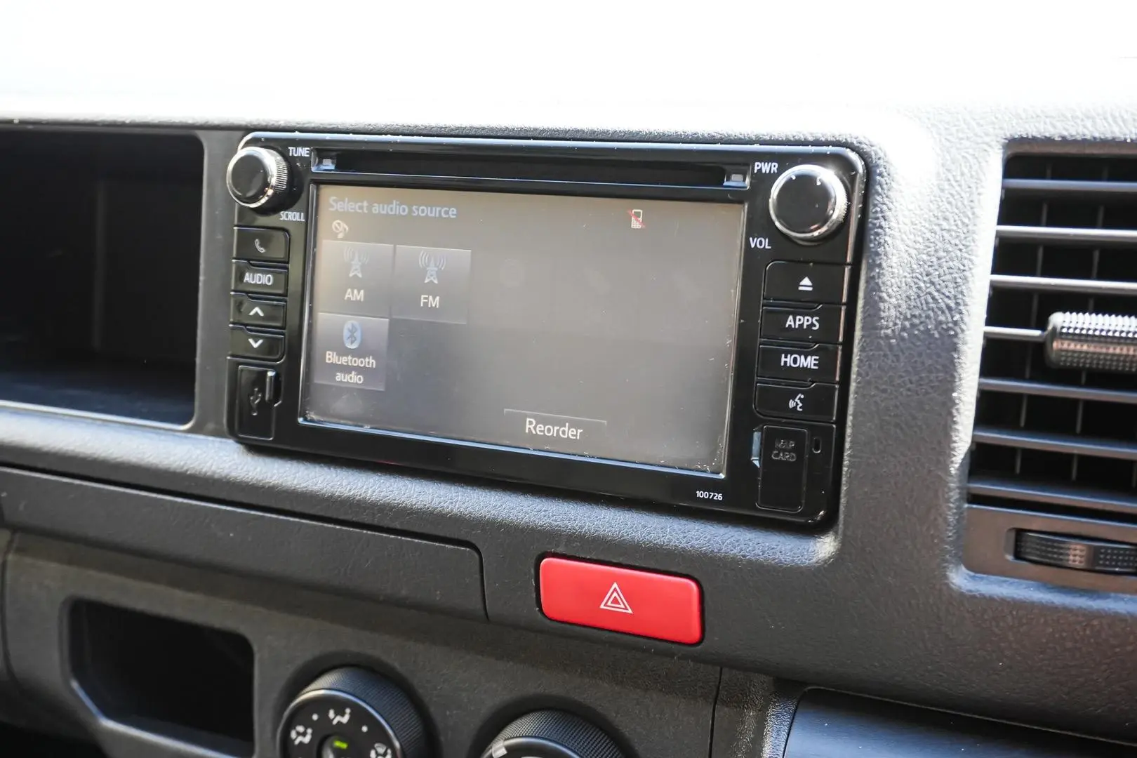 2017 Toyota Hiace Gallery Image 24