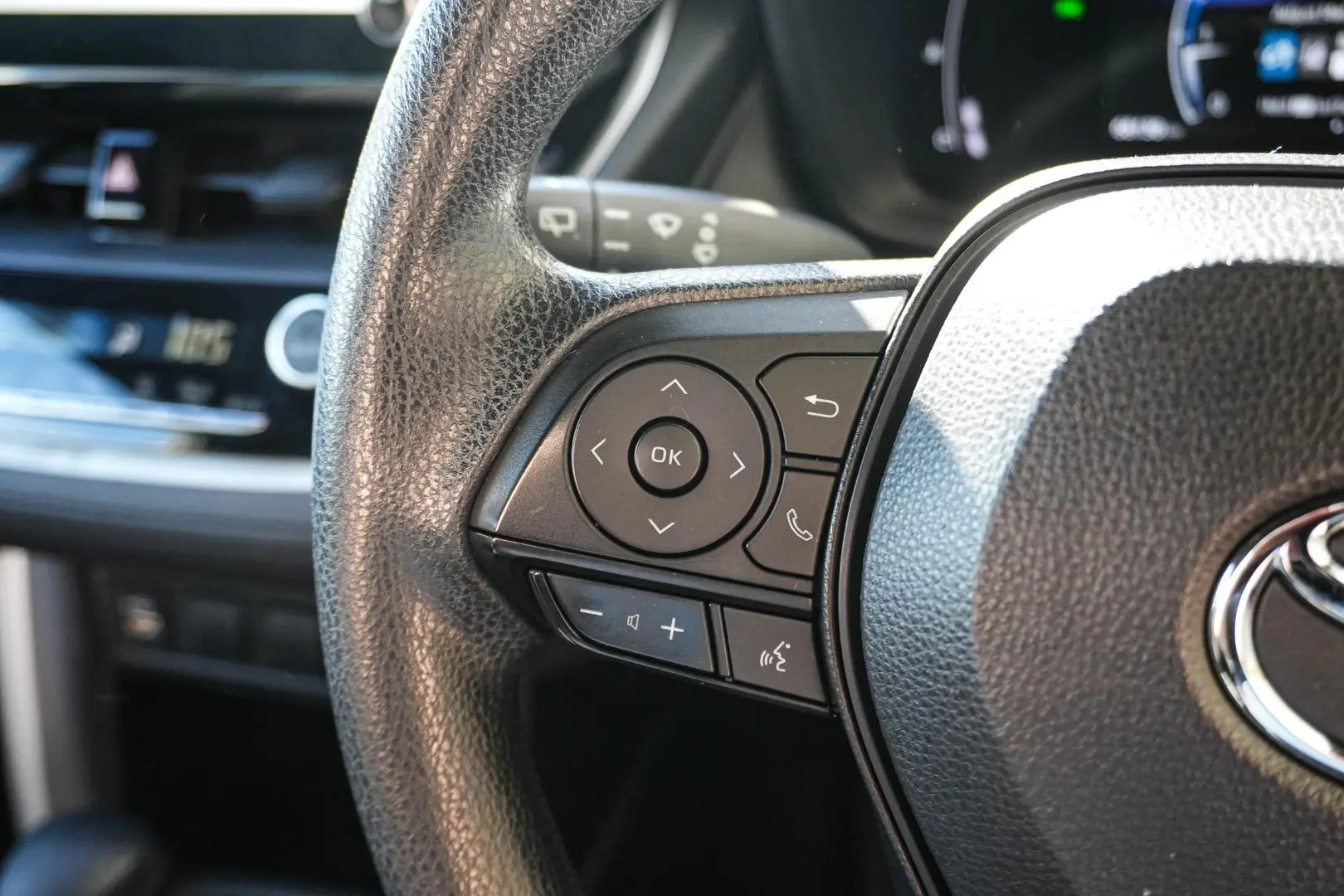 2023 Toyota Corolla Cross Gallery Image 19