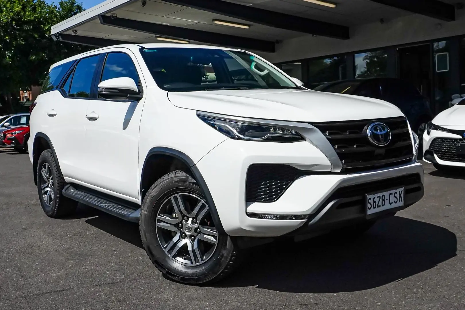 2022 Toyota Fortuner Gallery Image 2