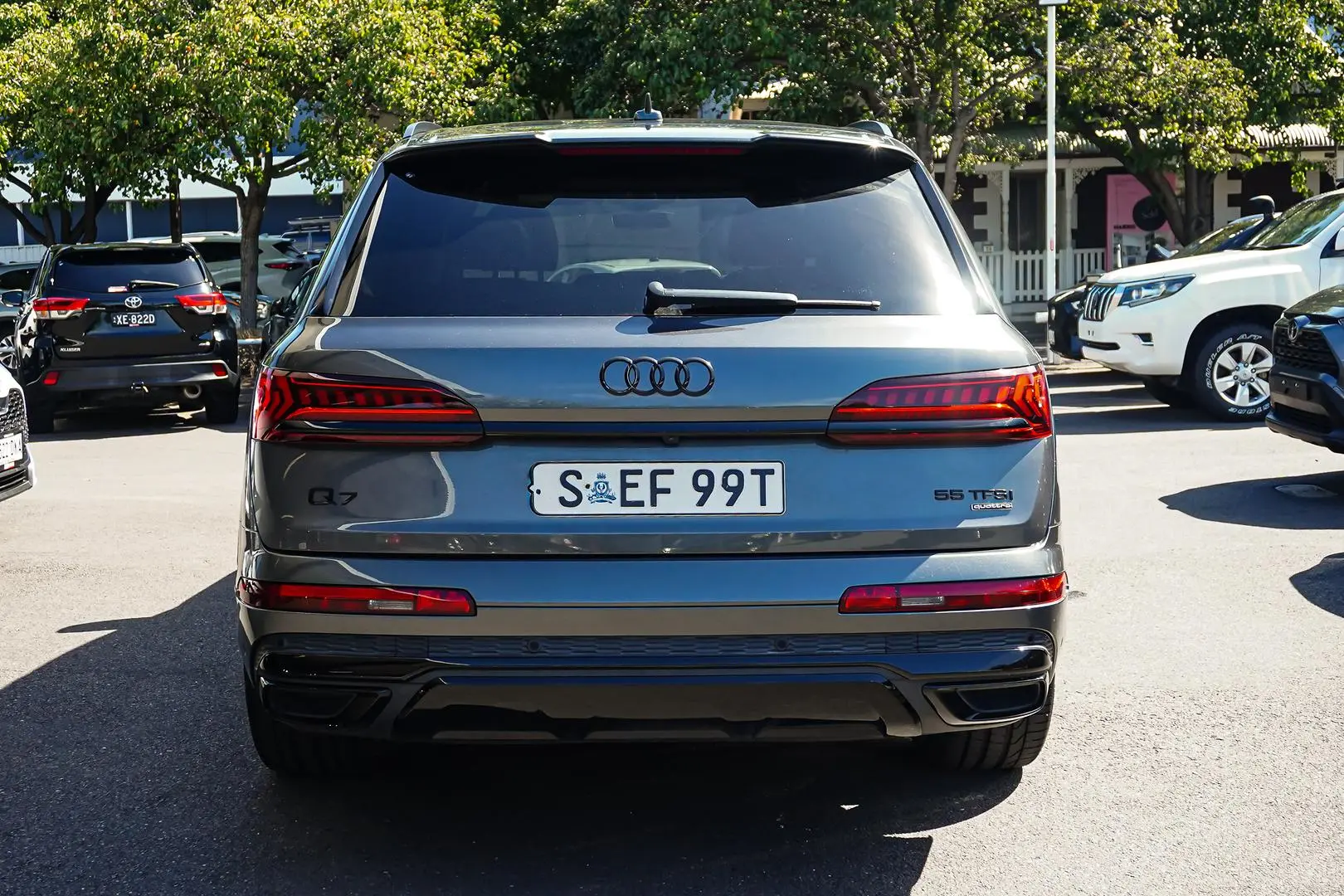 2022 Audi Q7 Gallery Image 5
