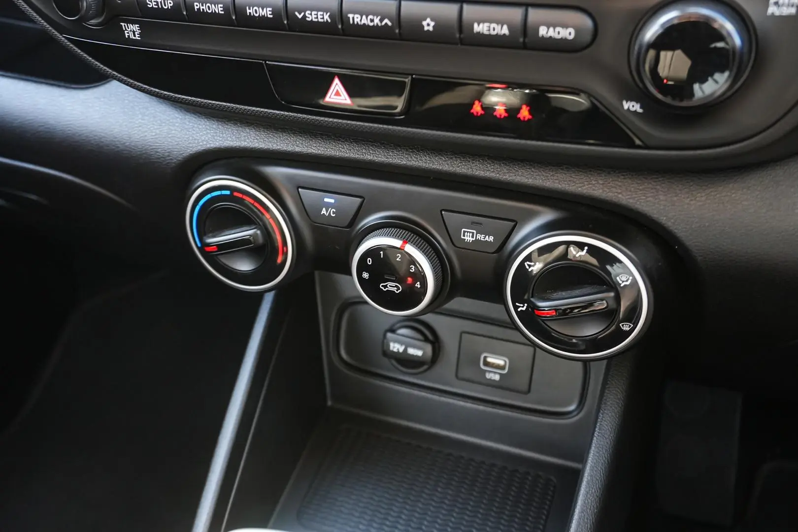 2019 Hyundai Venue Gallery Image 23